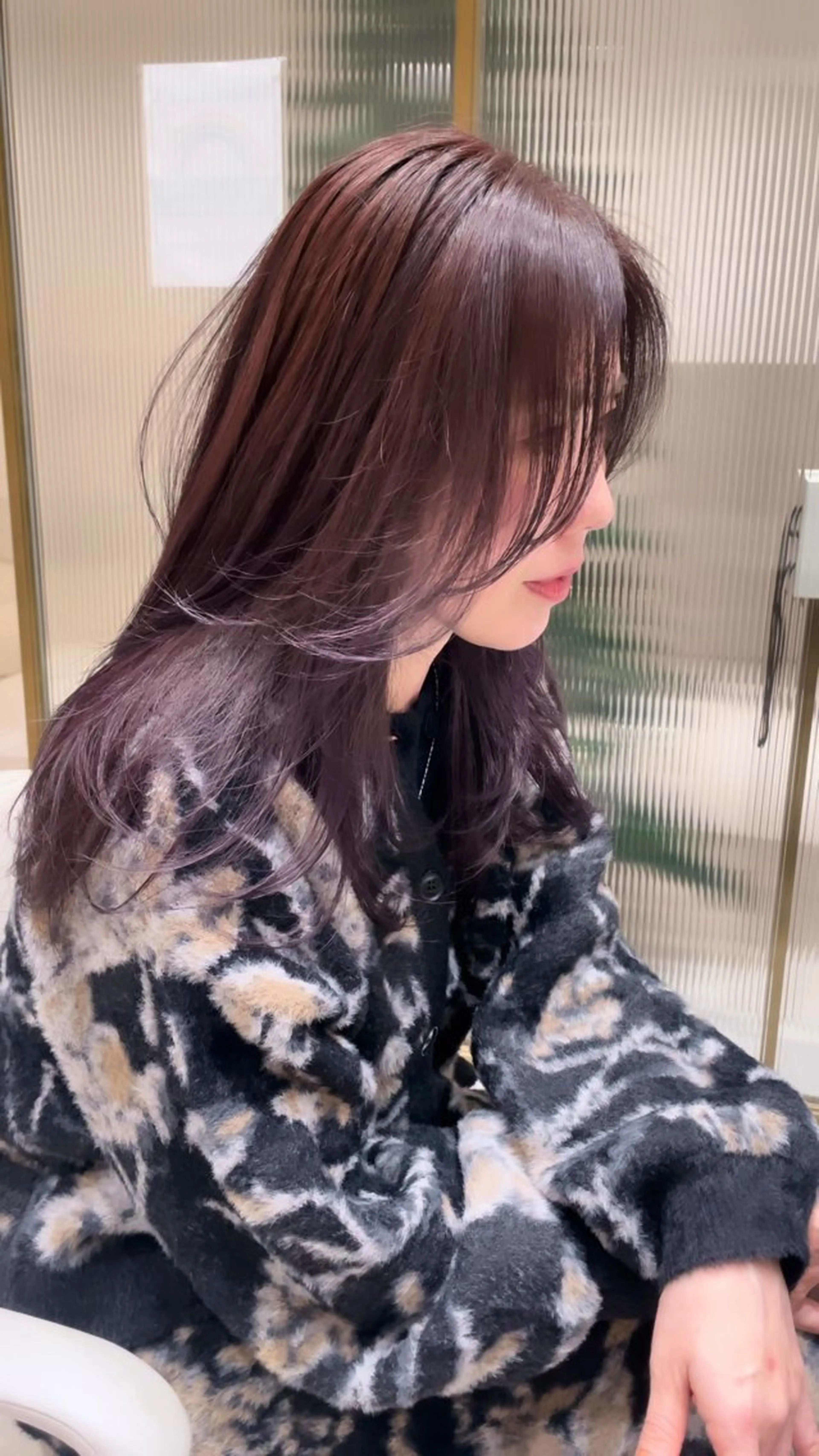 ロング カラー カット ヘアカラー トリートメント レイヤーカット/透明 感カラー🐬永井瑠栞のヘアスタイル