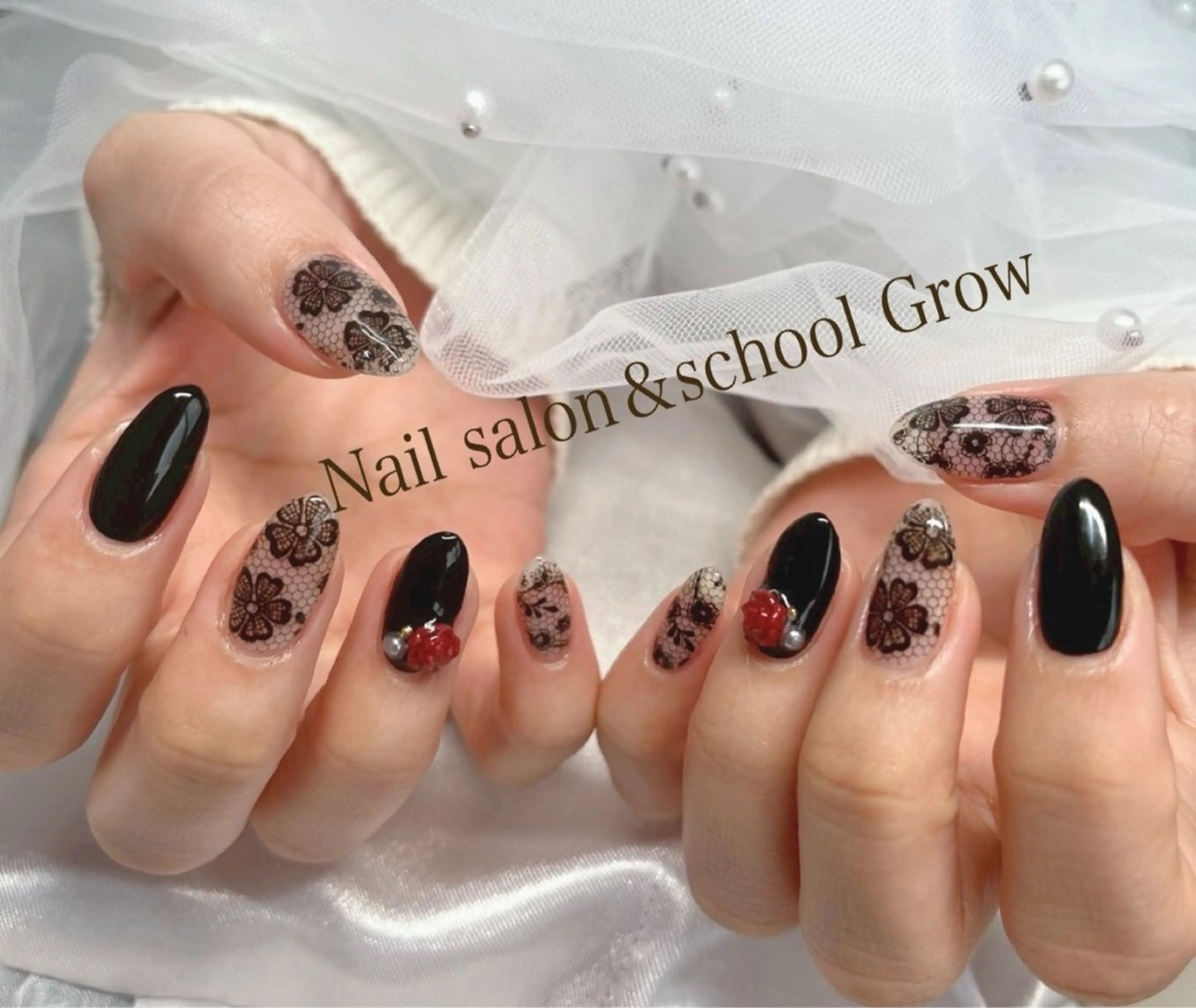 ネイル ジェルネイル レース パラジェル 赤色 ハンドネイル 認定講師⭐️歴20年 サロン&スクールのネイルデザイン