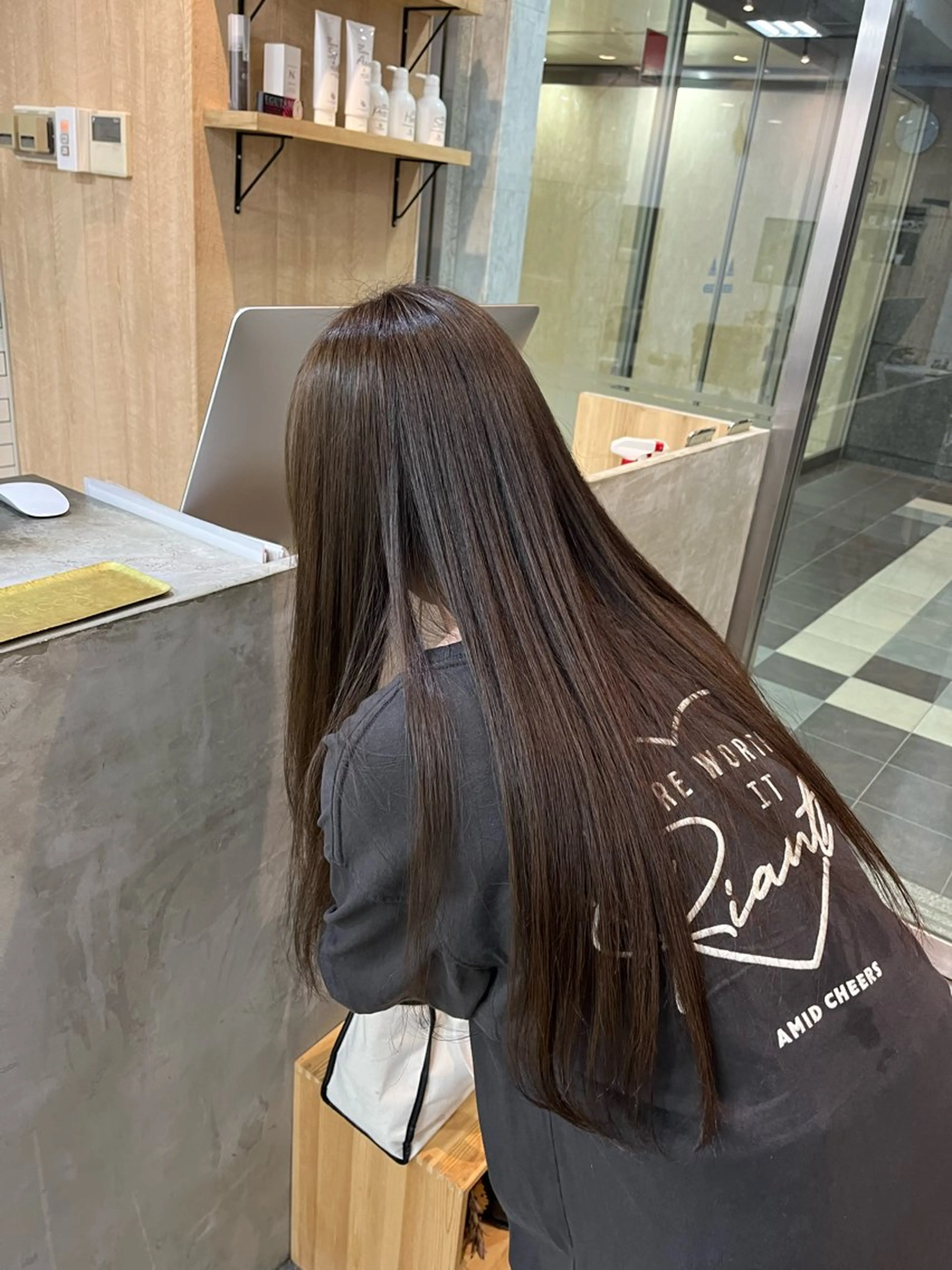 ロング デザインカラー /るあんのヘアスタイル