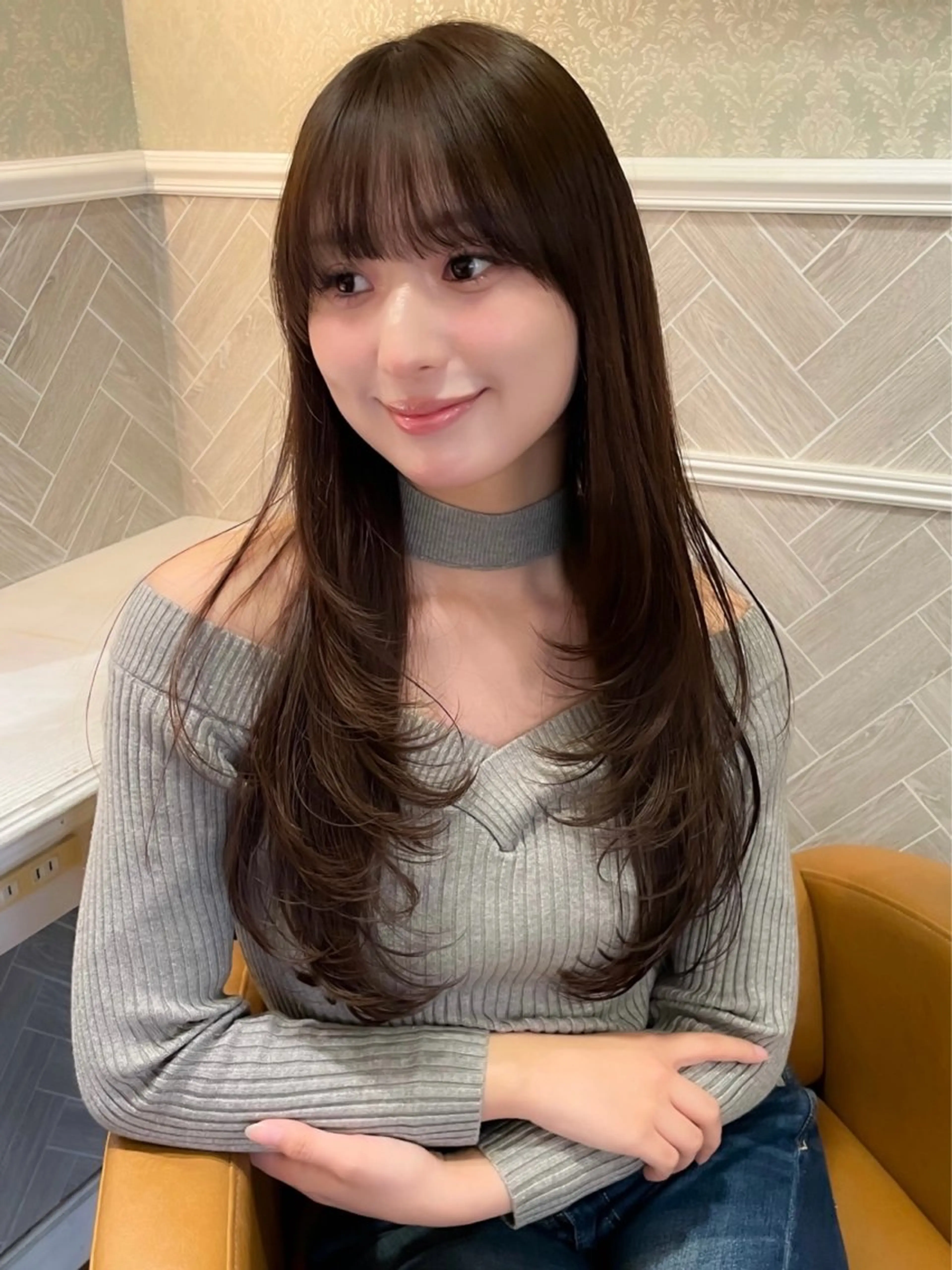 ロング 髪質改善 韓国風ヘア レイヤーカット ロング 縮毛矯正 カット ヘアカラー 縮毛矯正 トリートメント 美髪縮毛矯正🤍 髪質改善/Shinaのヘアスタイル