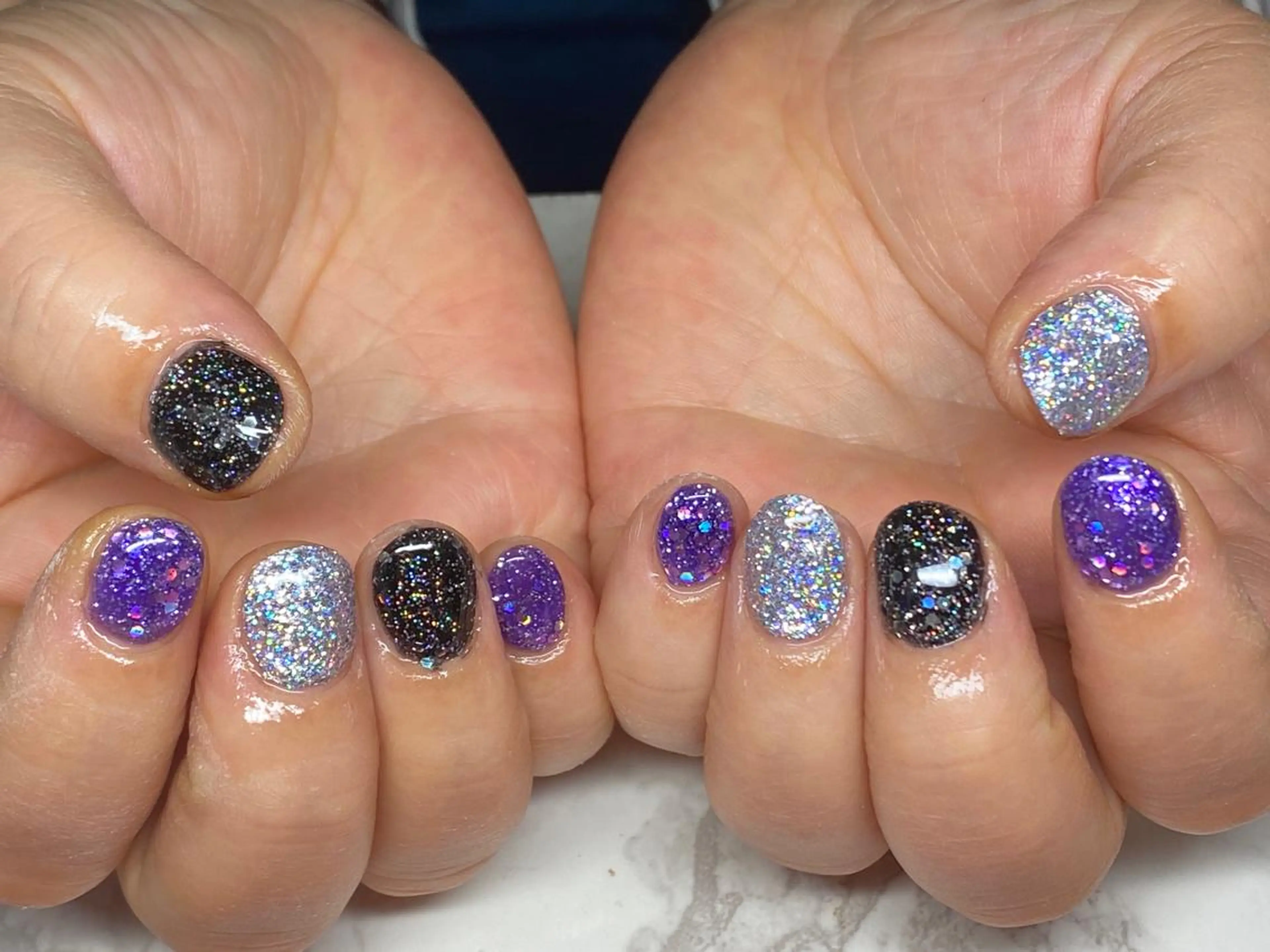 ショート ネイル ワンカラーネイル ハンドネイル Beauty Salon Lunaのエステ・リラクイメージ