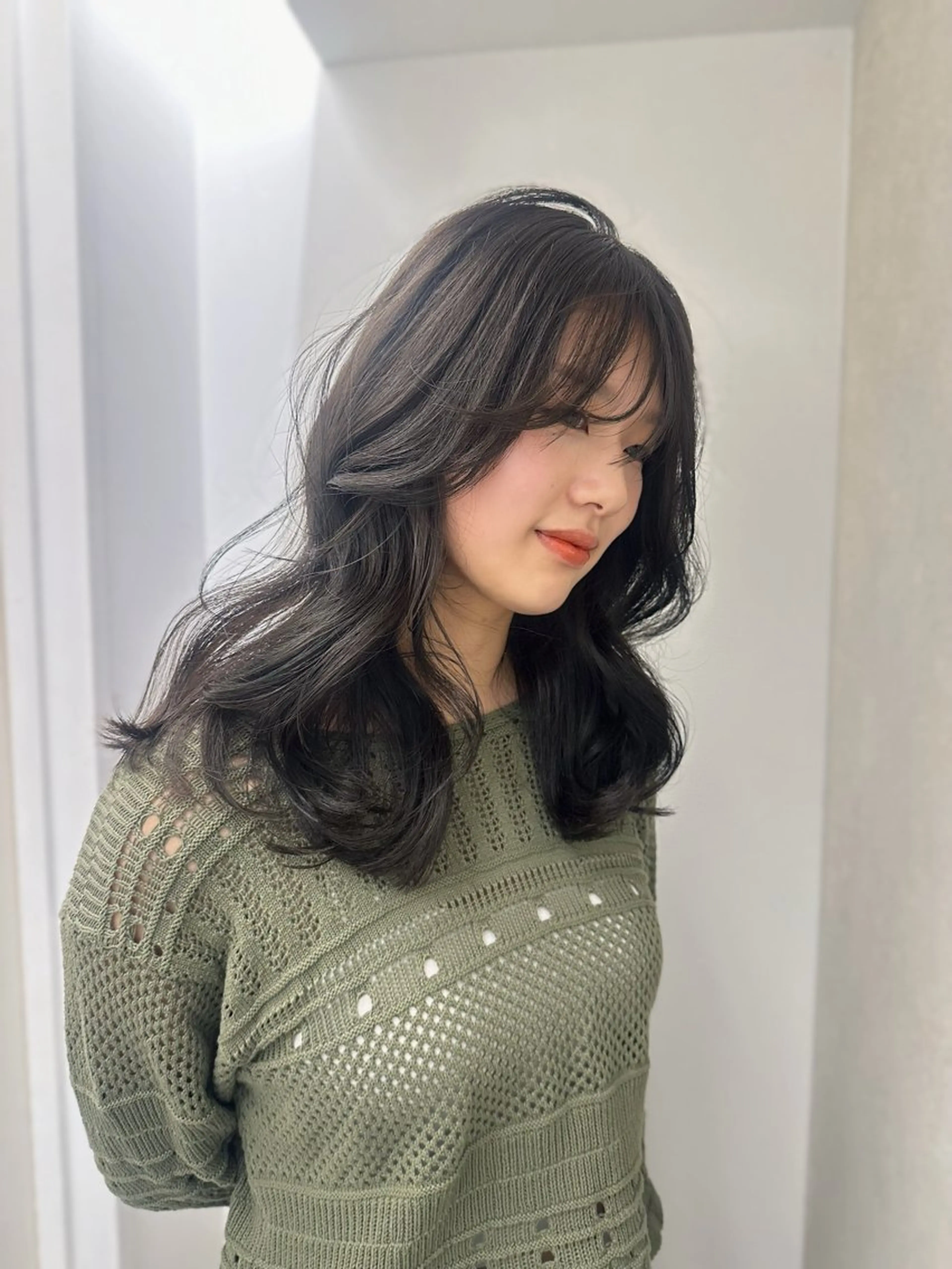 ロング カラー カット ヘアカラー 韓国ヘアメンズ・レデ ィース特化ミクのヘアスタイル