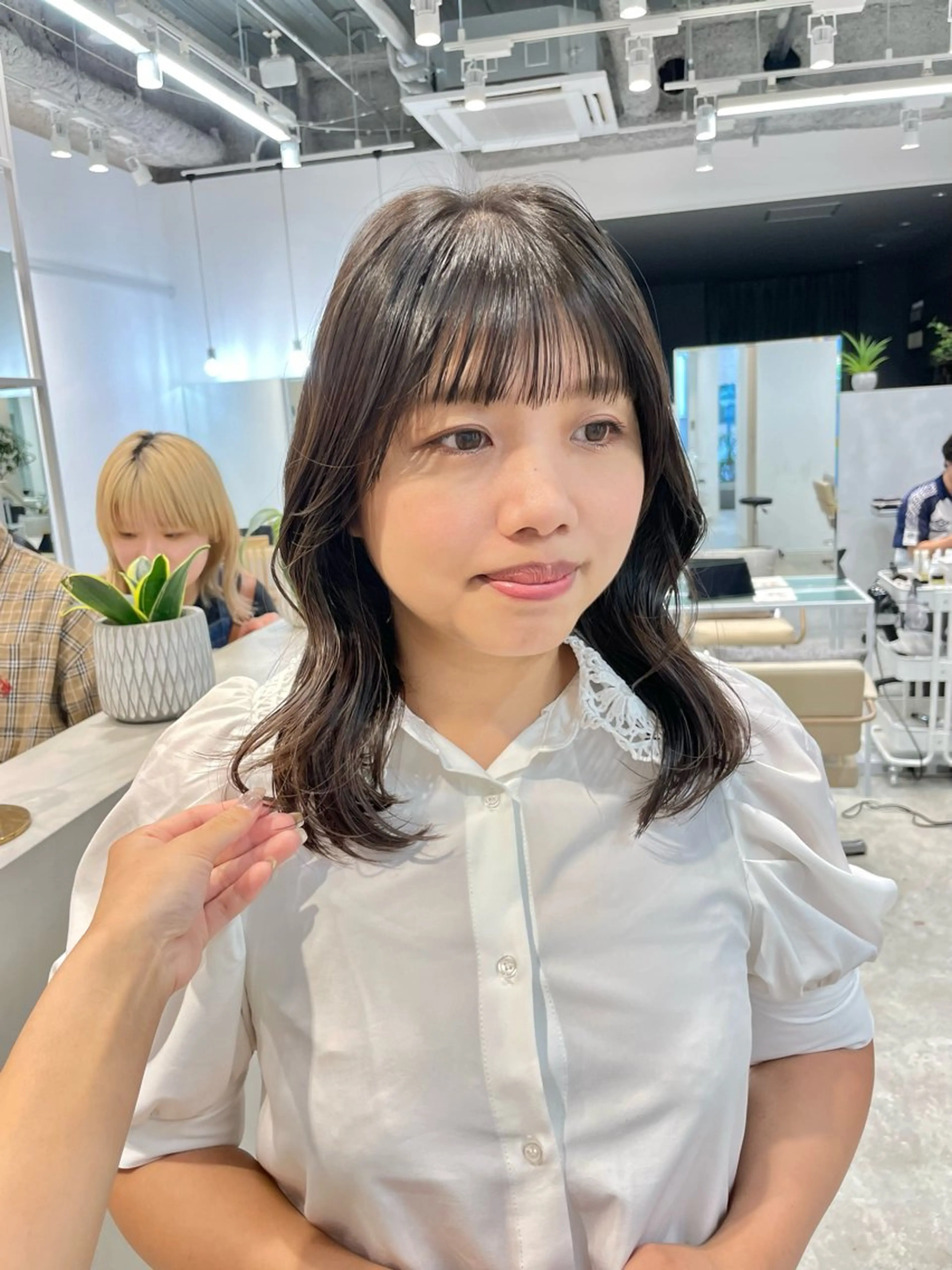 ミディアム 顔周りカット レイヤーカット Kinoのヘアスタイル