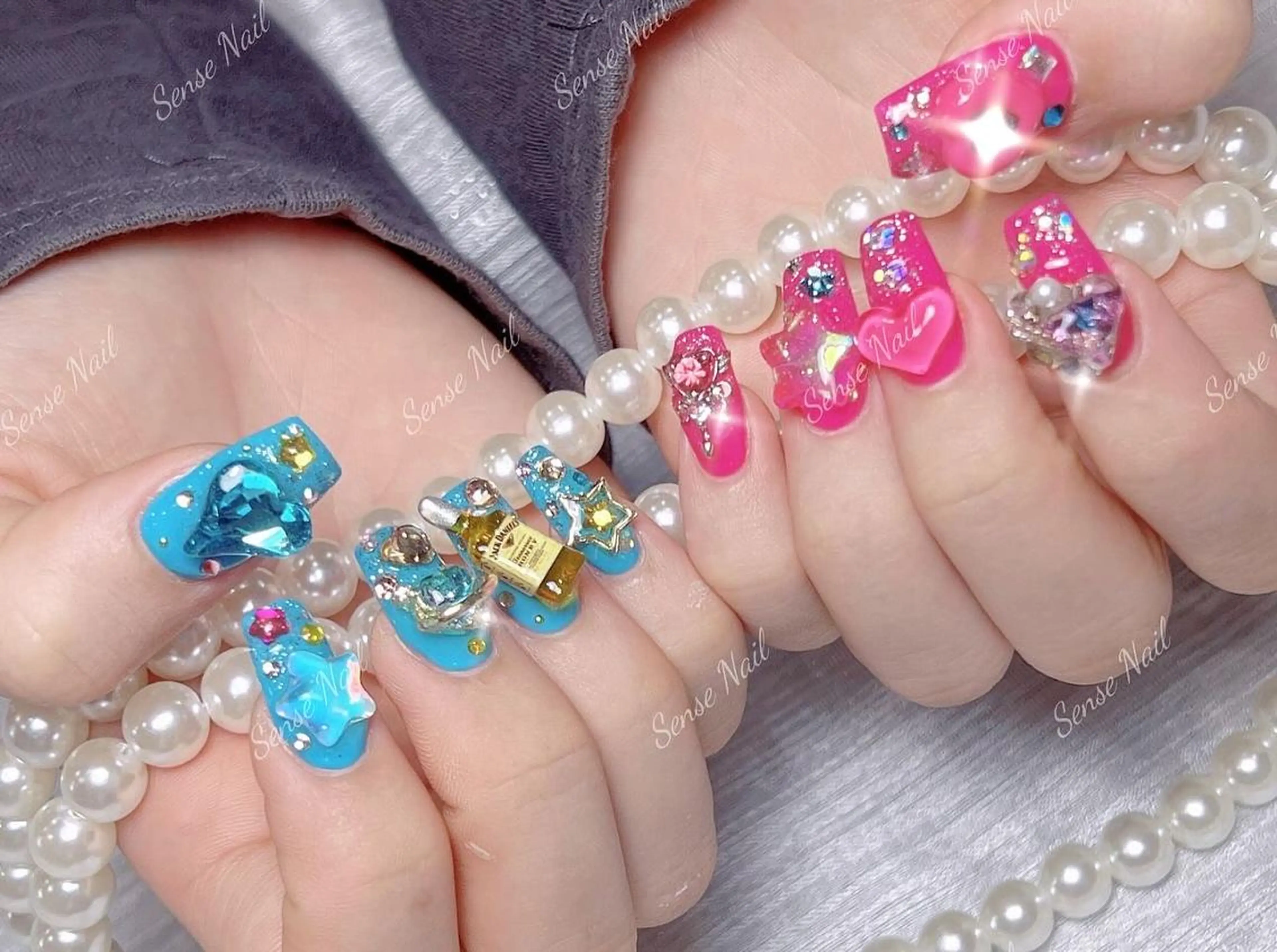 ネイル ハンドネイル Queening 🦋のネイルデザイン
