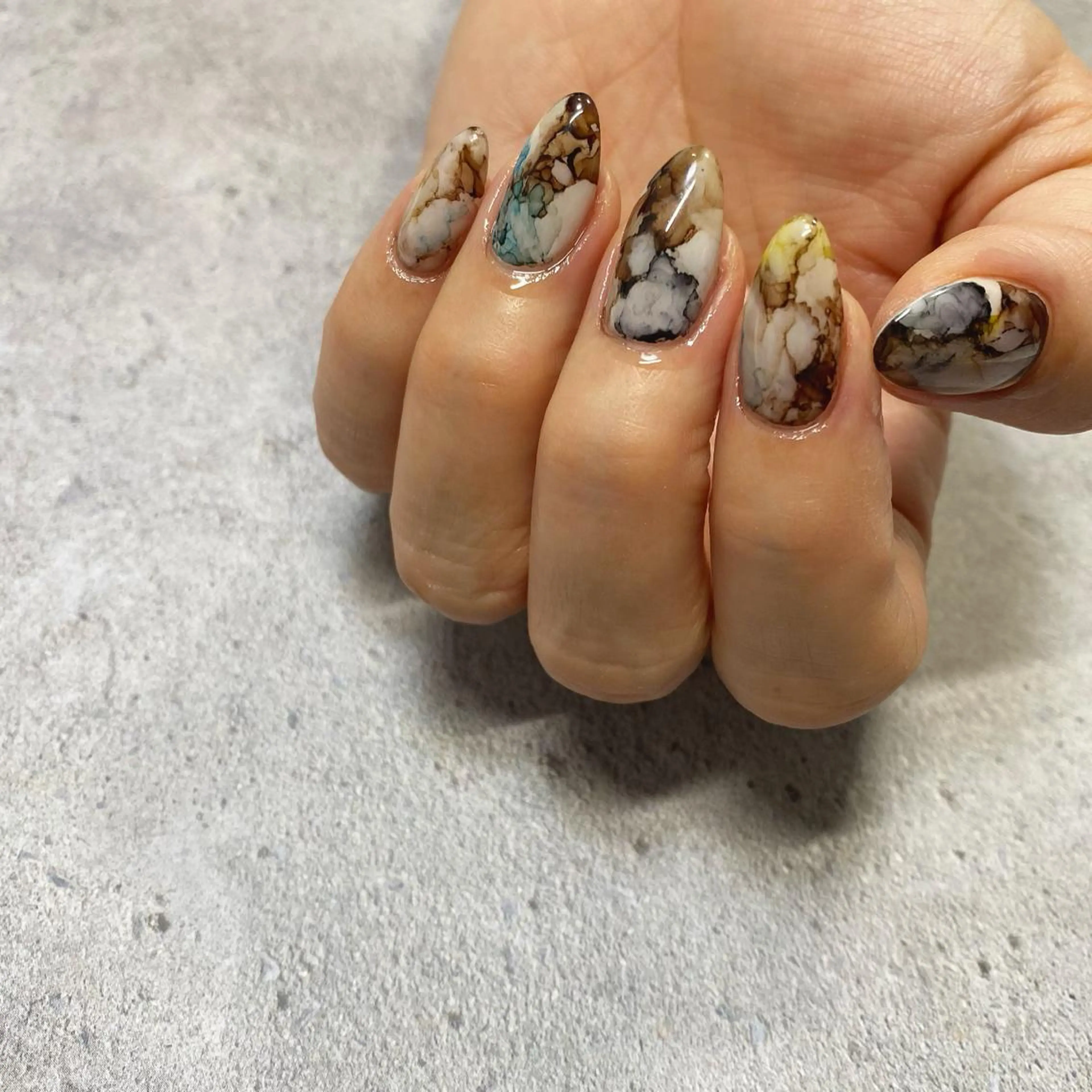 ネイル ハンドネイル nailsalon Cee【橿原市】のネイルデザイン