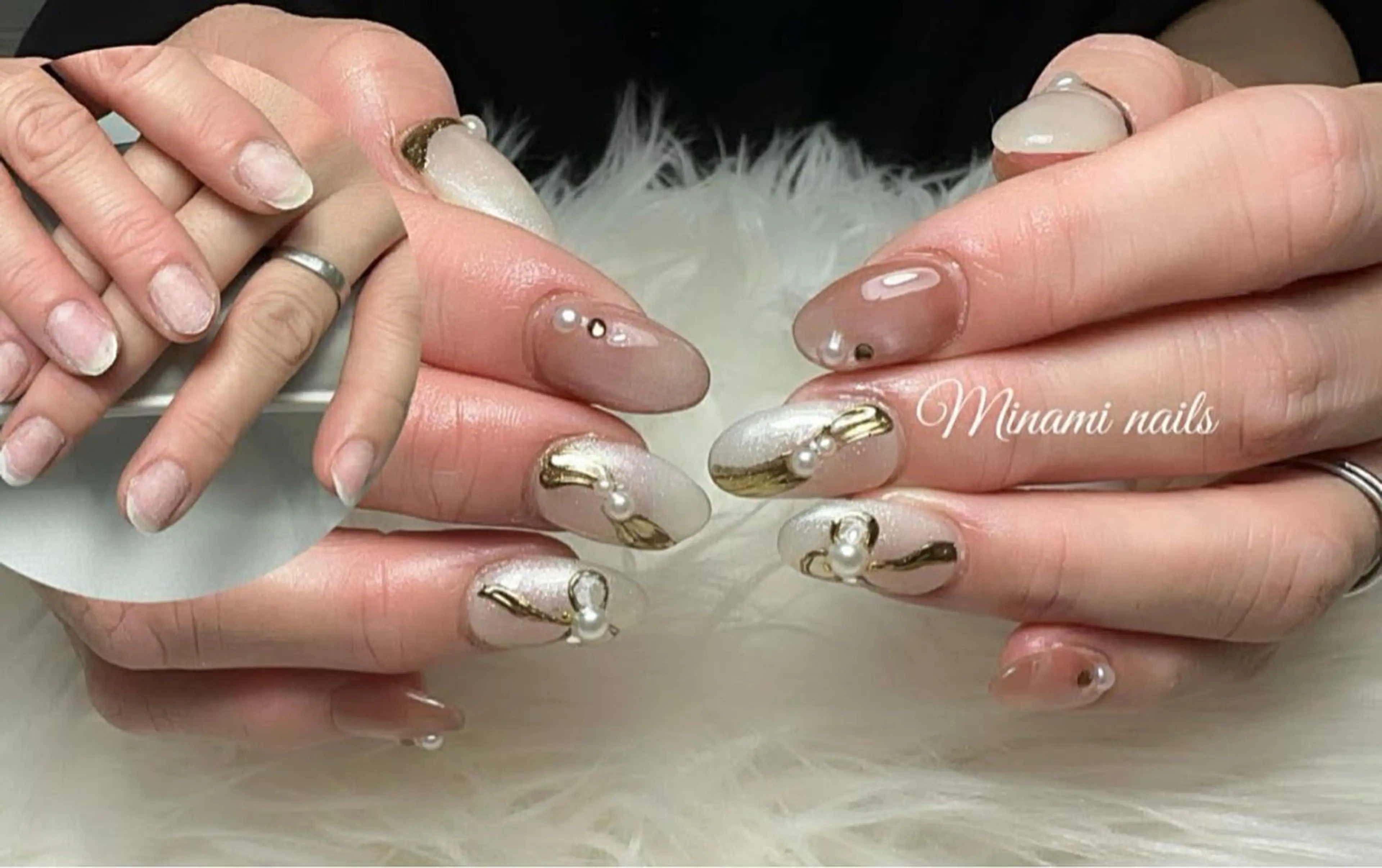 ネイル アートネイル ゴールド グラデーション ミラーネイル ブライダルネイル Minami Nailsのネイルデザイン