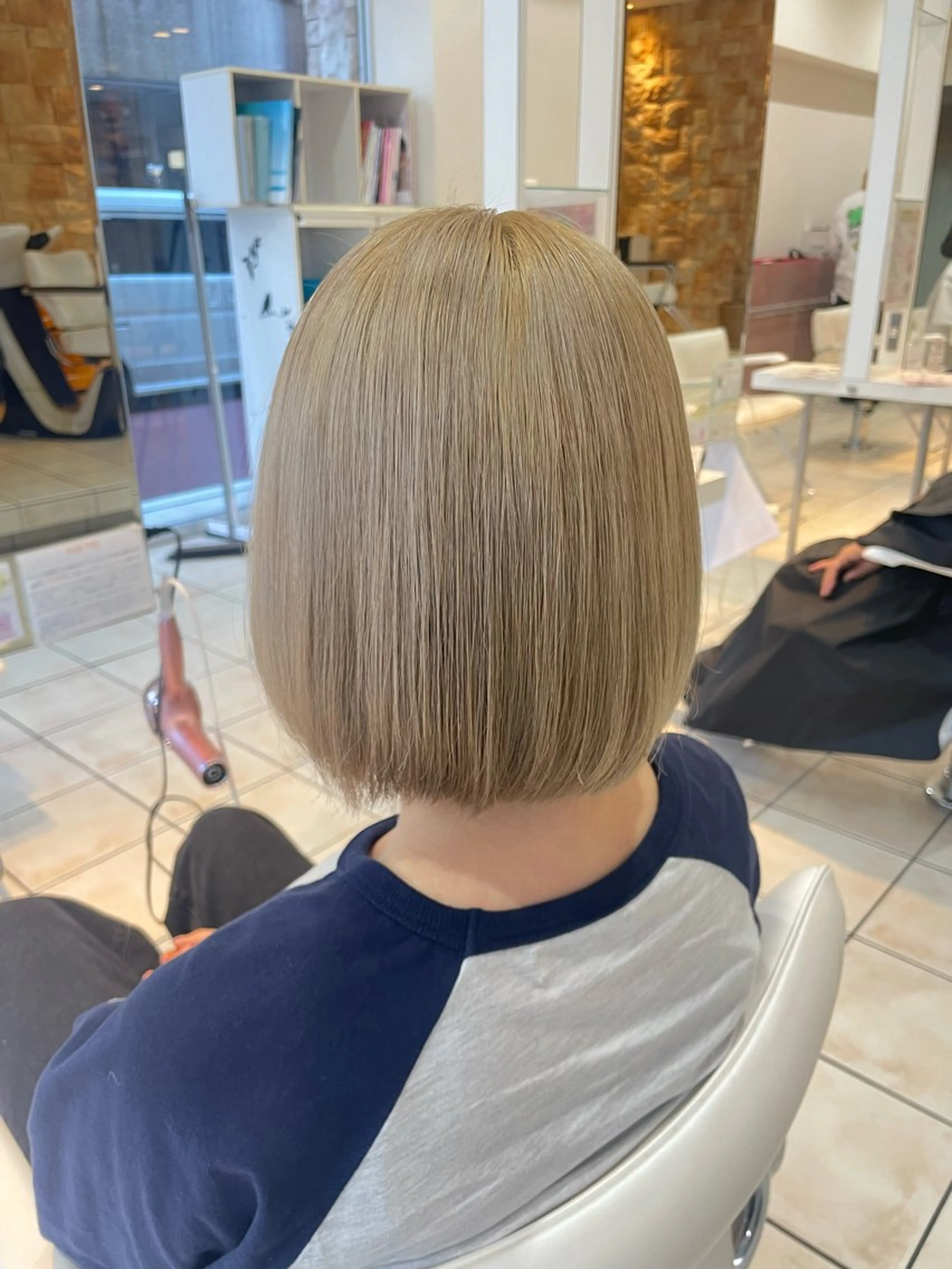 ミディアム カラー ヘアカラー 🏰縮毛矯正 🏰NOAのヘアスタイル