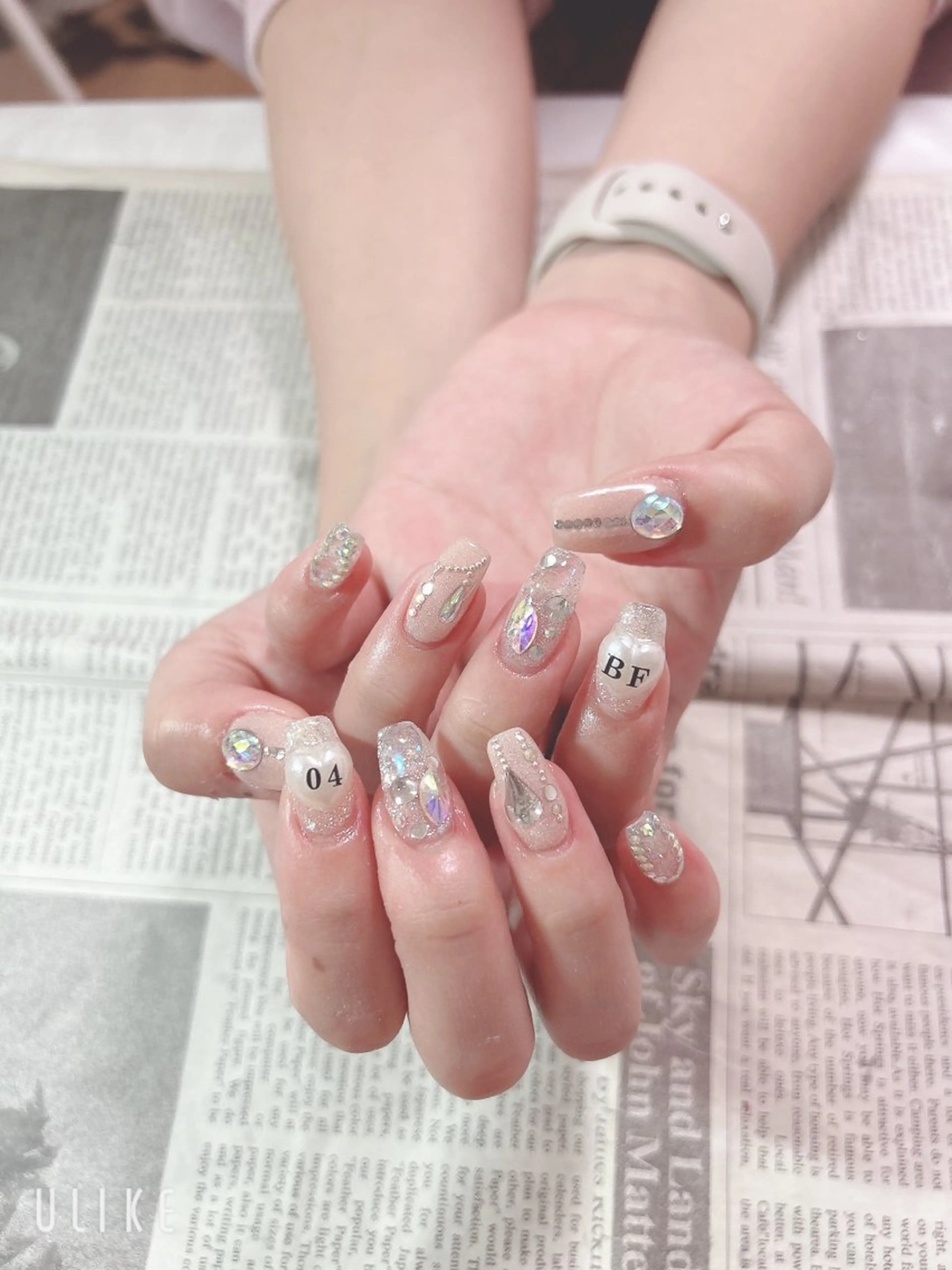 ネイル ハート ストーンネイル ハンドネイル ハンドケア 森山 舞のネイルデザイン