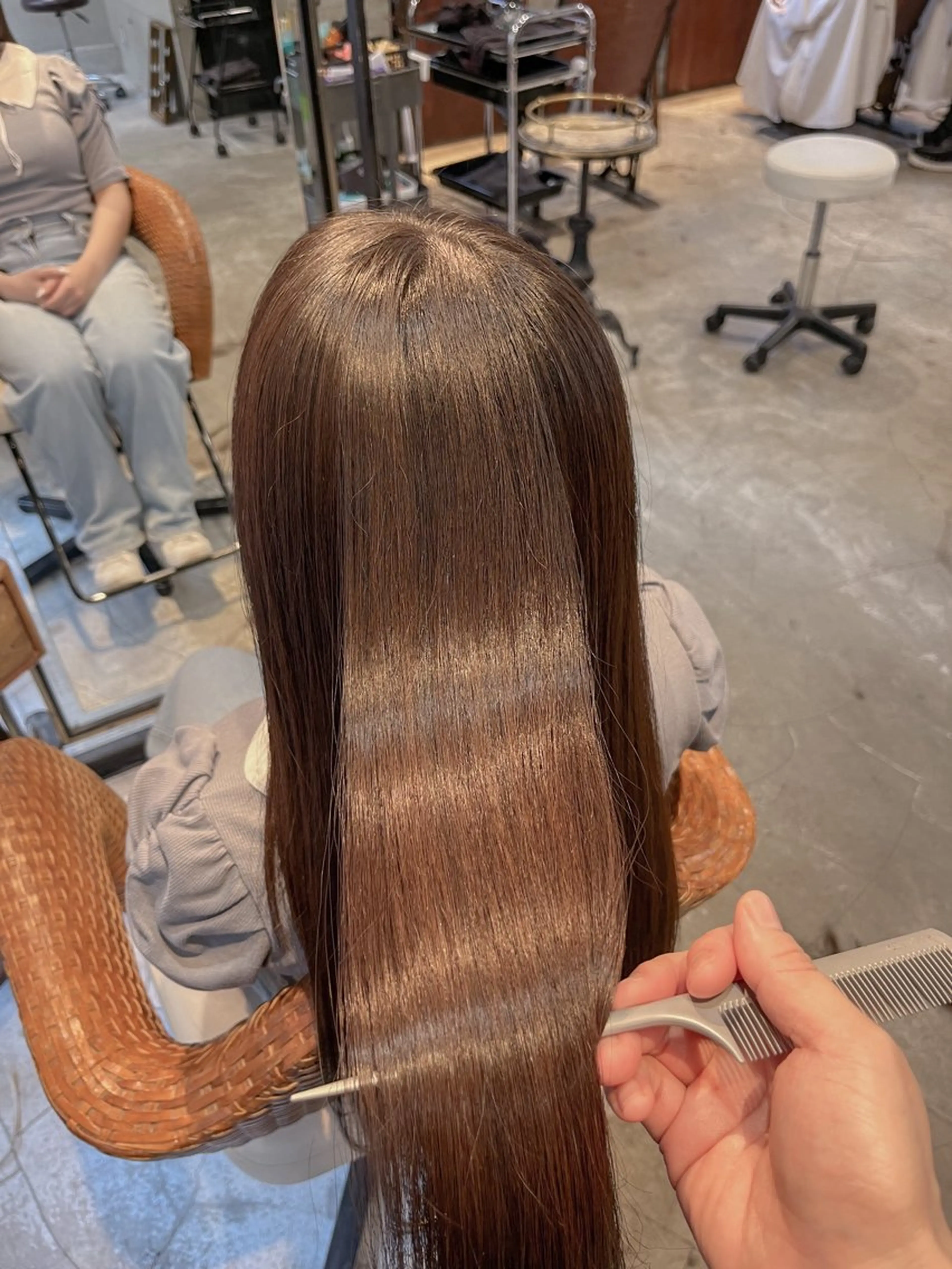 ロング パーマ カット 縮毛矯正 トリートメント ヘアセット 似合わせベージュ 🍯ayumi🍯のヘアスタイル