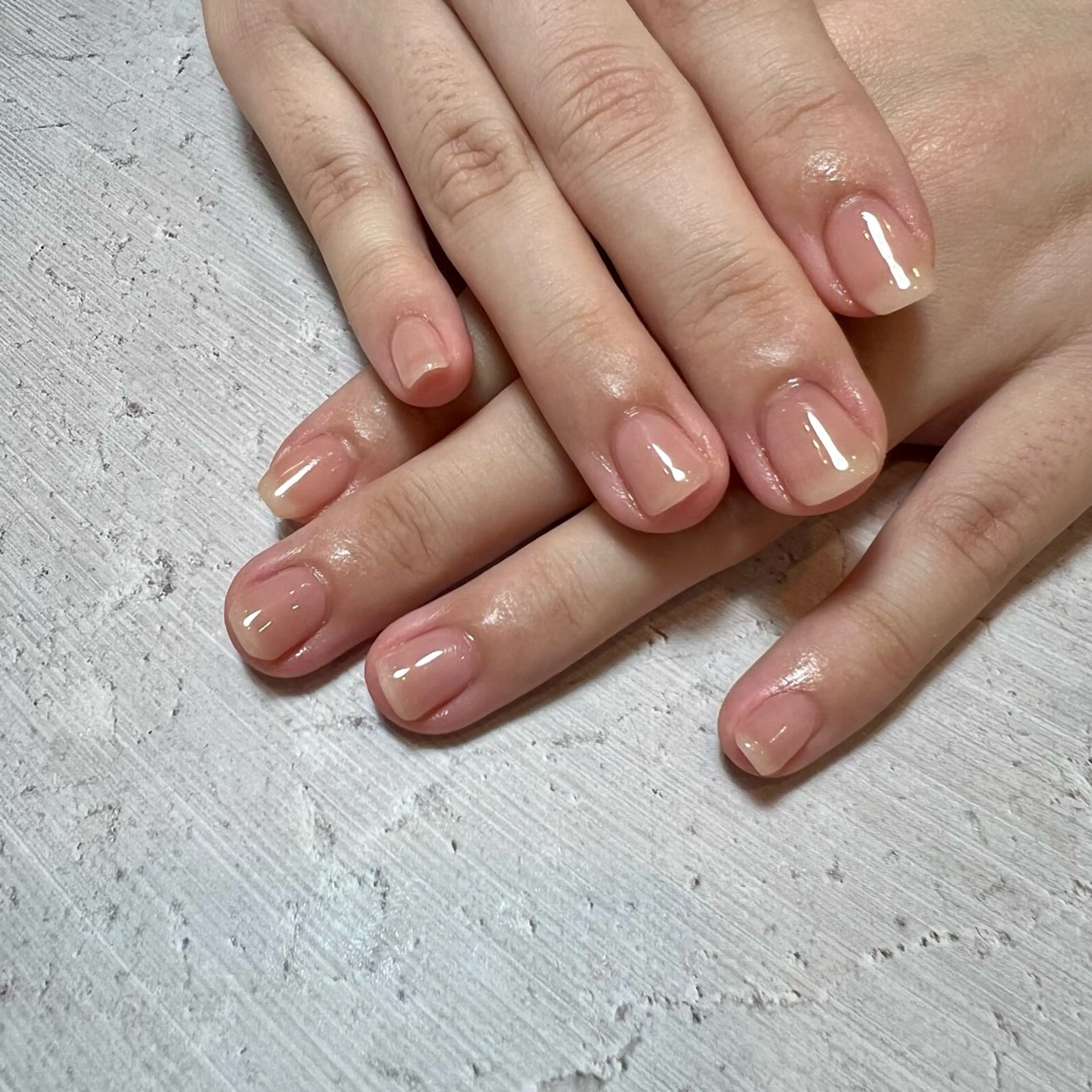 ネイル ワンカラーネイル twin .のネイルデザイン