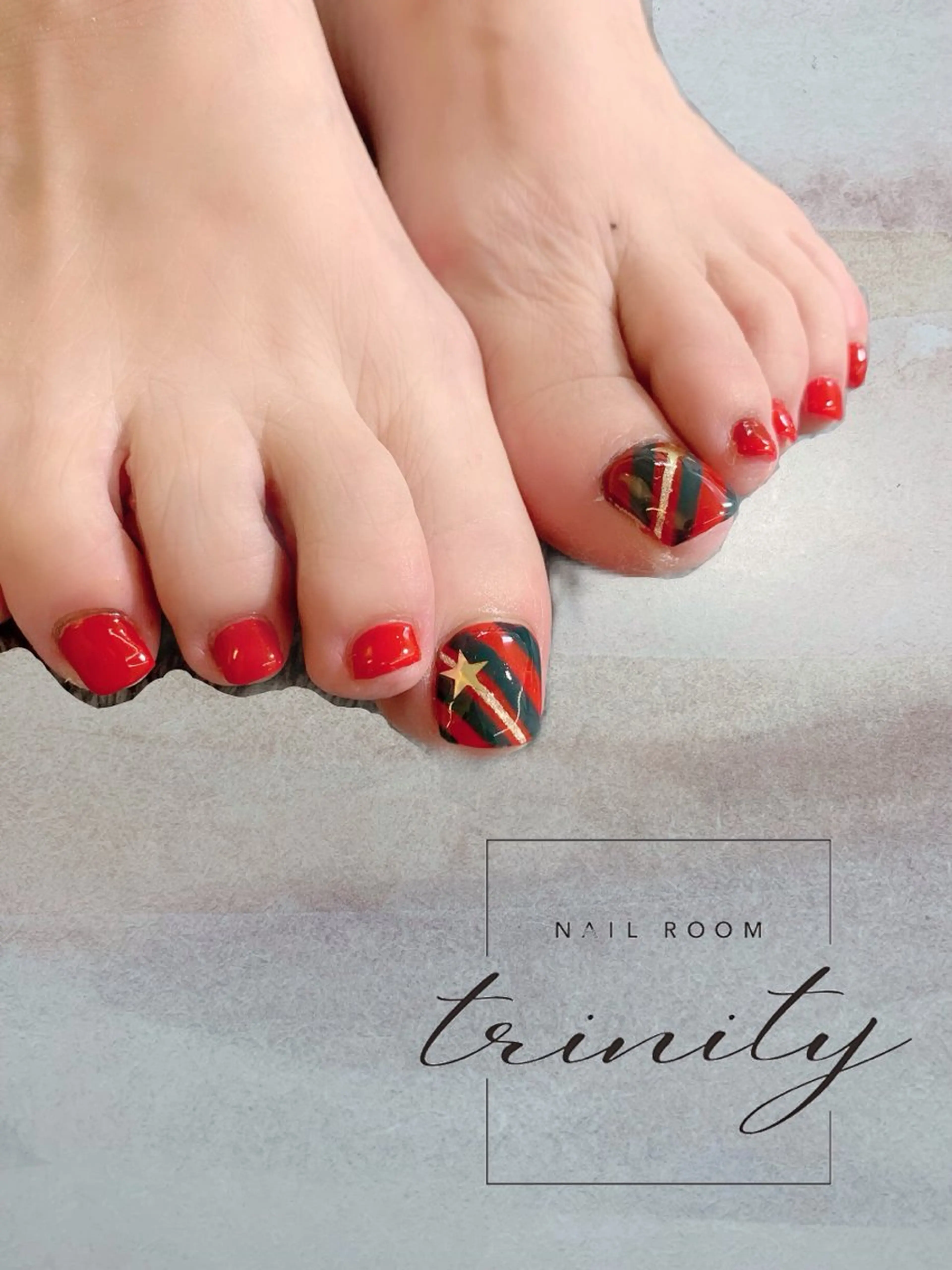 ネイル フットネイル Trinity staffのネイルデザイン