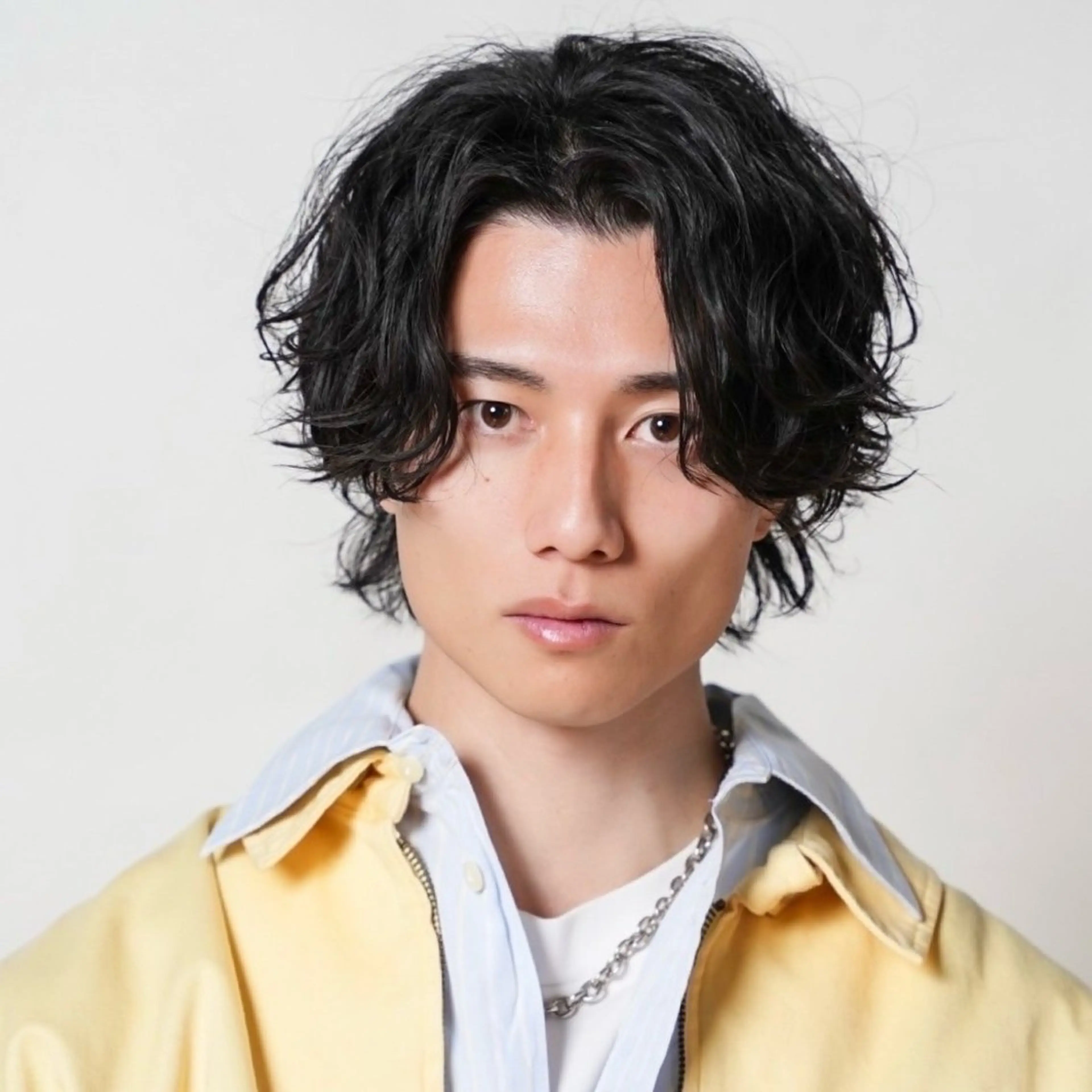 ミディアム カラー パーマ メンズ ハイトーン/メンズマ ッシュ/KYOHEIのヘアスタイル