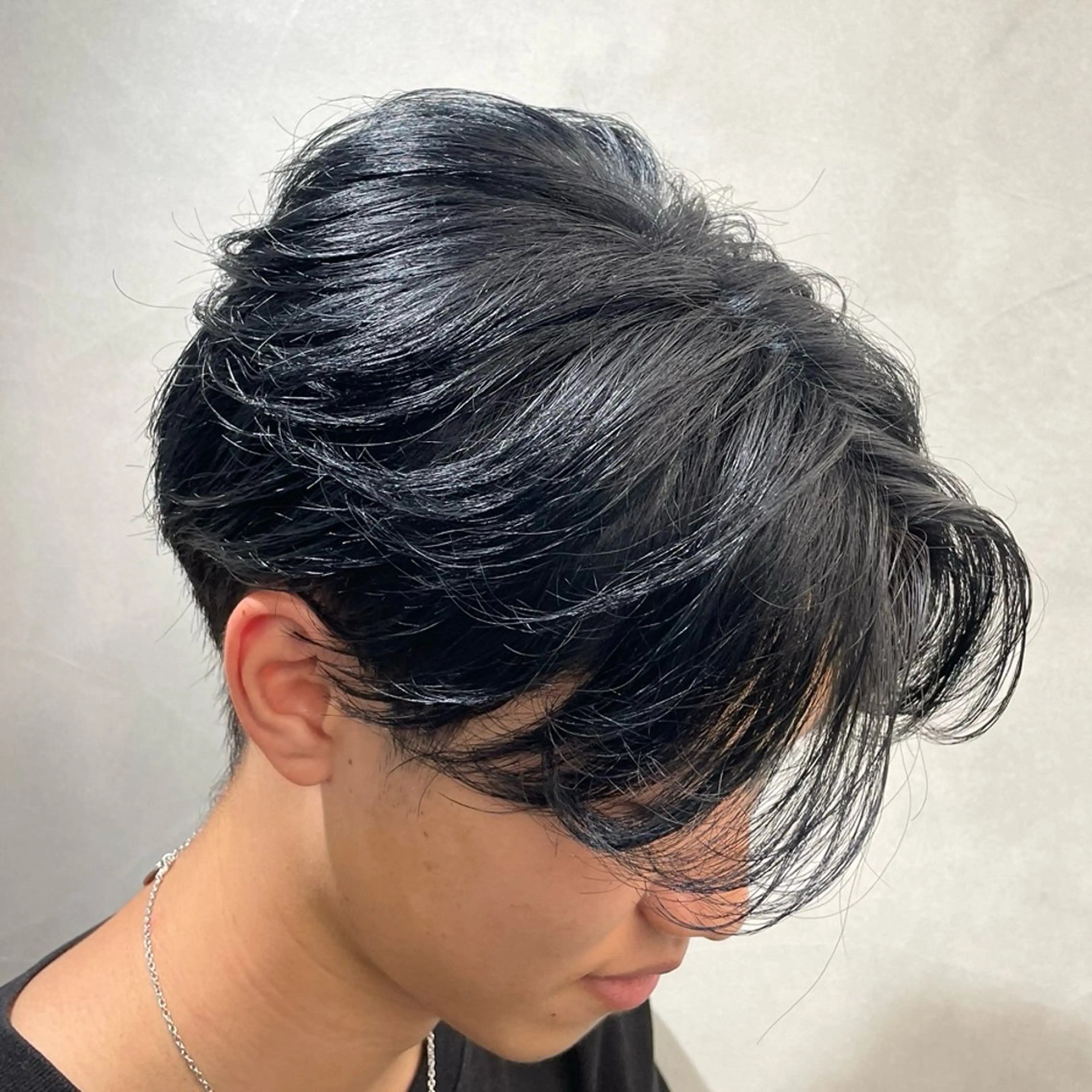 セミロング パーマ ヘアアレンジ メンズ カット パーマ fifth 石川 凪のヘアスタイル