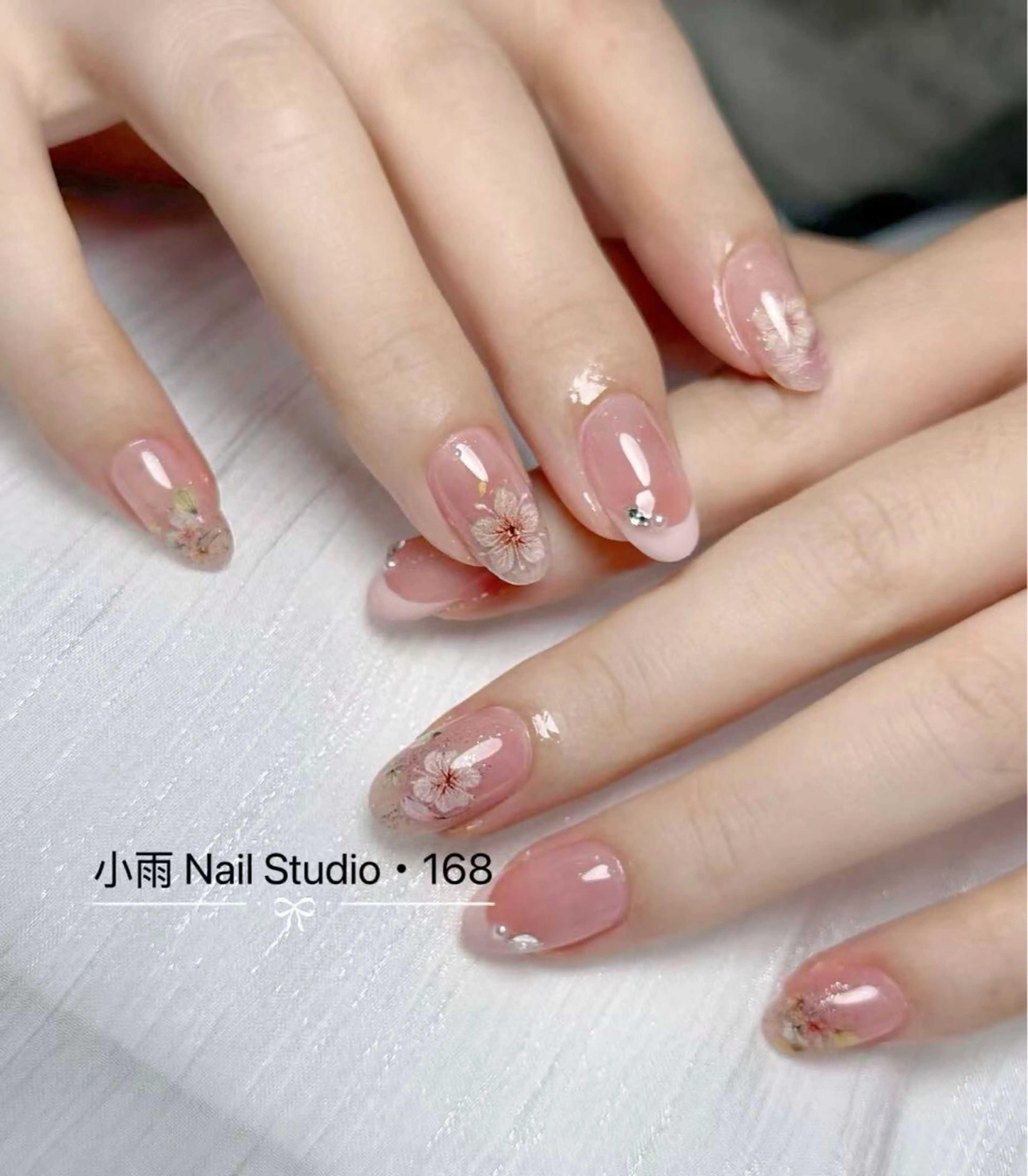 ネイル 小雨 Nail Studio・168のネイルデザイン