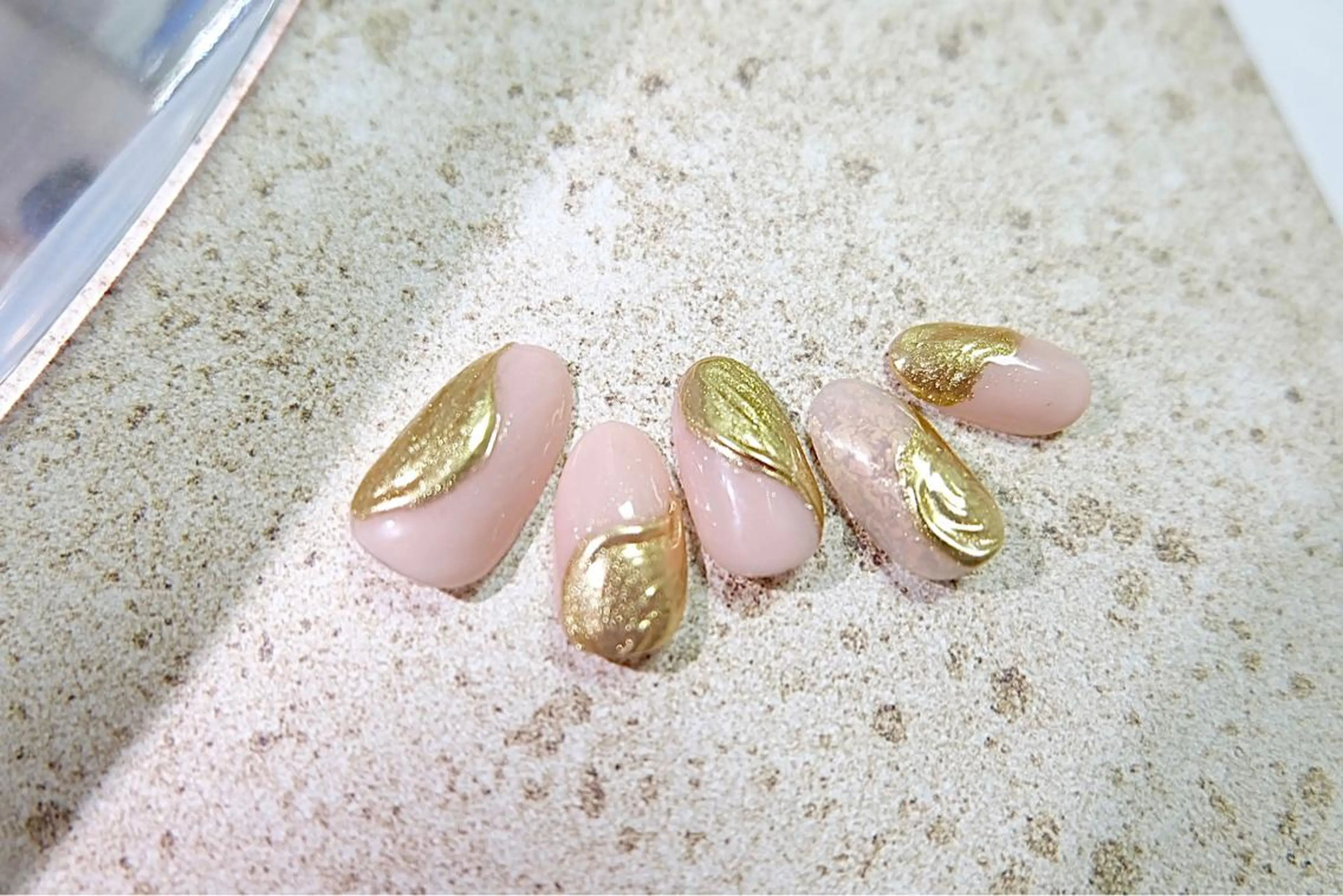 ショート ネイル アートネイル ミラーネイル 酒井 七緒子のネイルデザイン