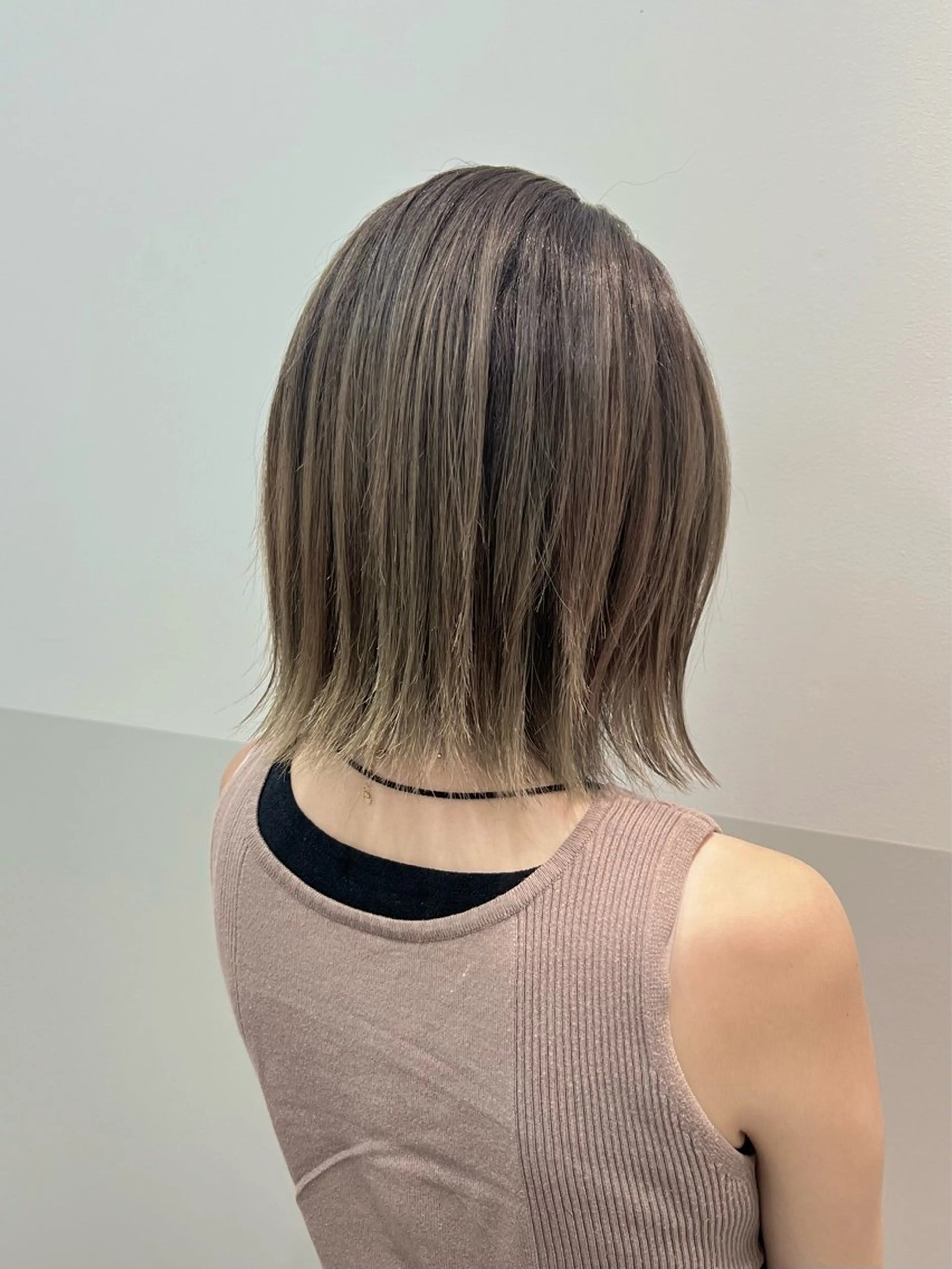 ミディアム ボブ レイヤーカット トリートメント カット ヘアカラー トリートメント 似合わせレイヤー/ 美髪縮毛矯正/ミナエのヘアスタイル