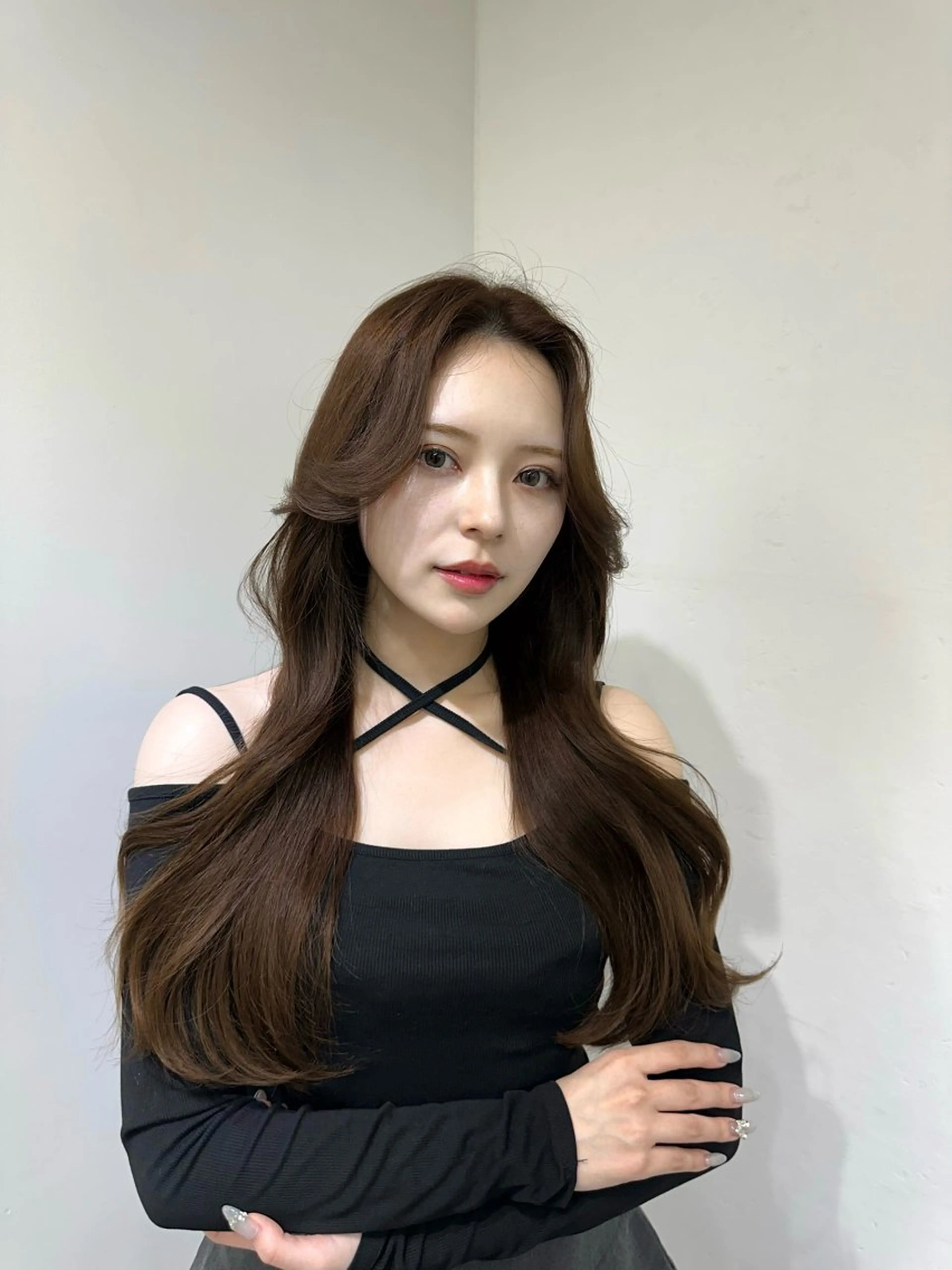 セミロング カラー ミディアムレイヤー 添田晃基のヘアスタイル