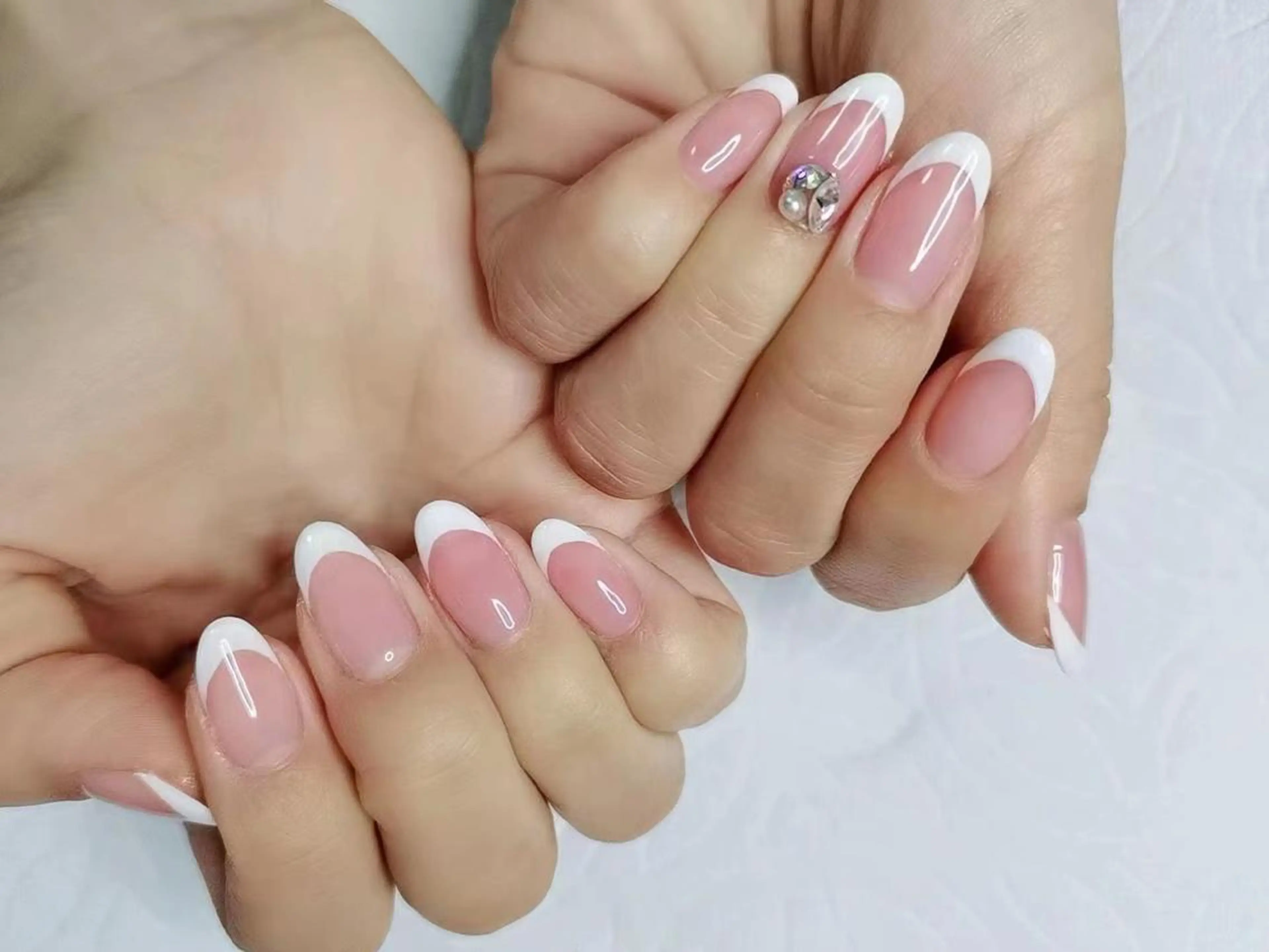 ネイル ハンドネイル Queens ciciのネイルデザイン