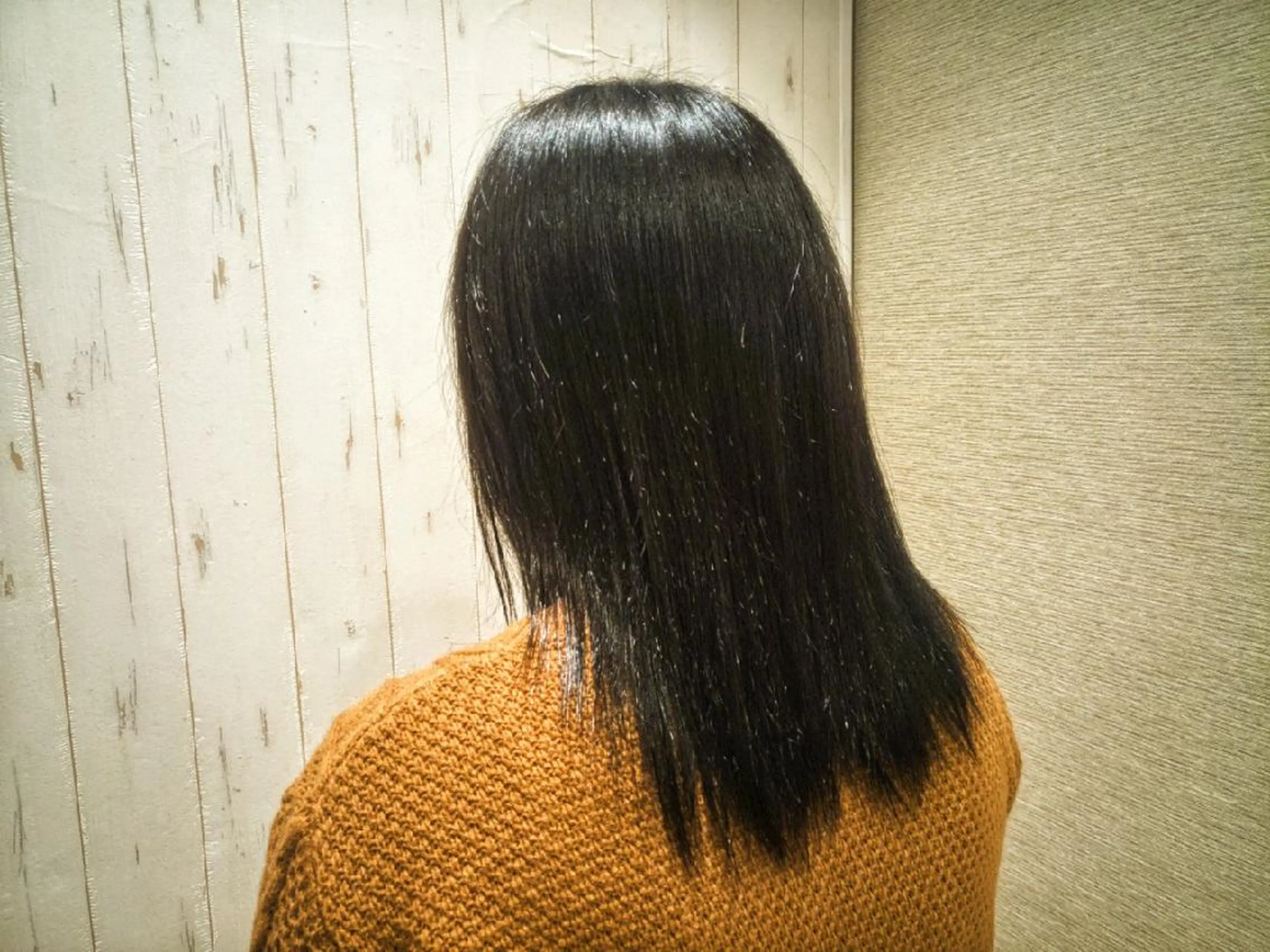 ミディアム カラー ブラウンカラー ダークブラウン トリートメント INVASION所属・結城 アンナのヘアスタイル