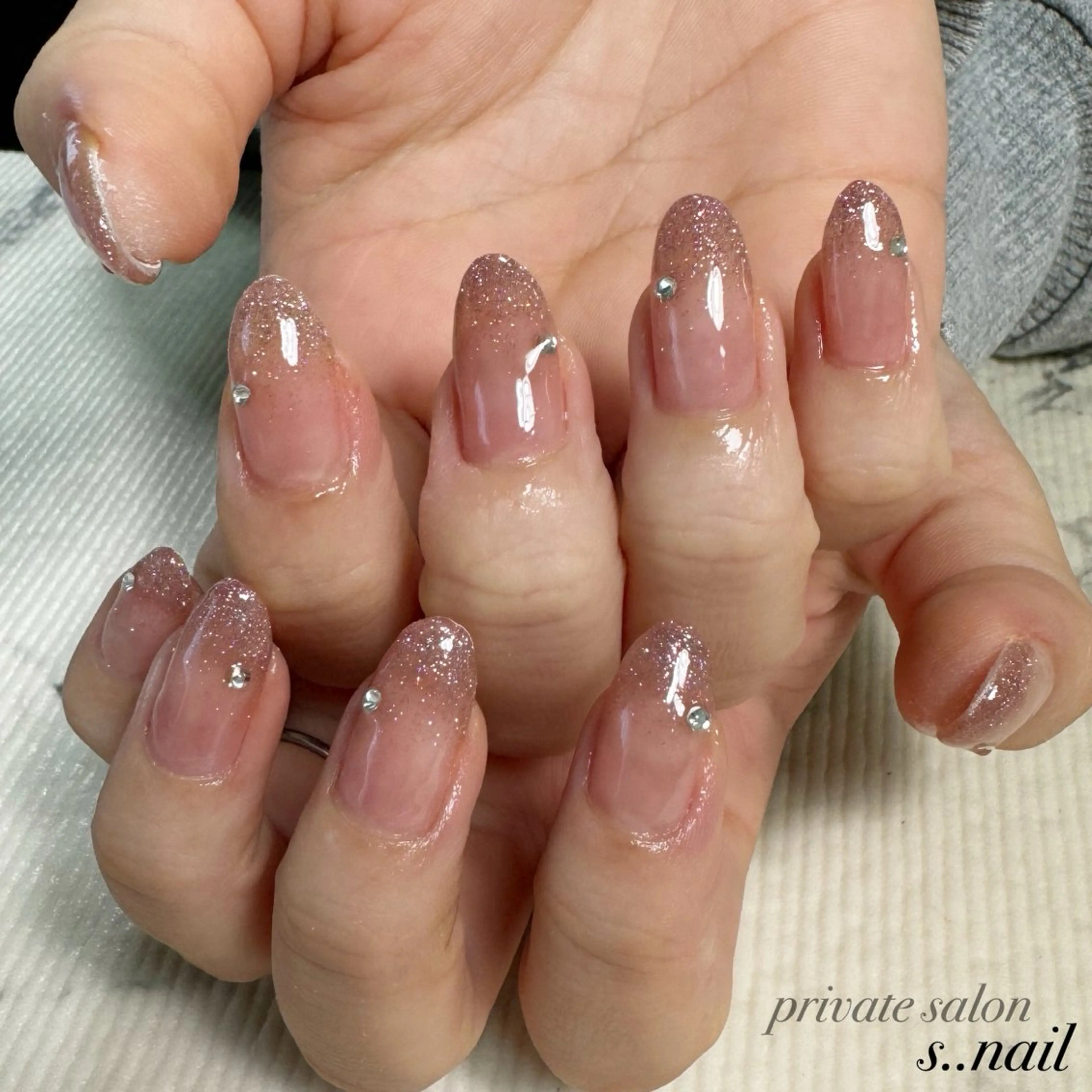 ネイル ラメ(グリッター) ハンドネイル フットネイル s..nail / MORITAのネイルデザイン