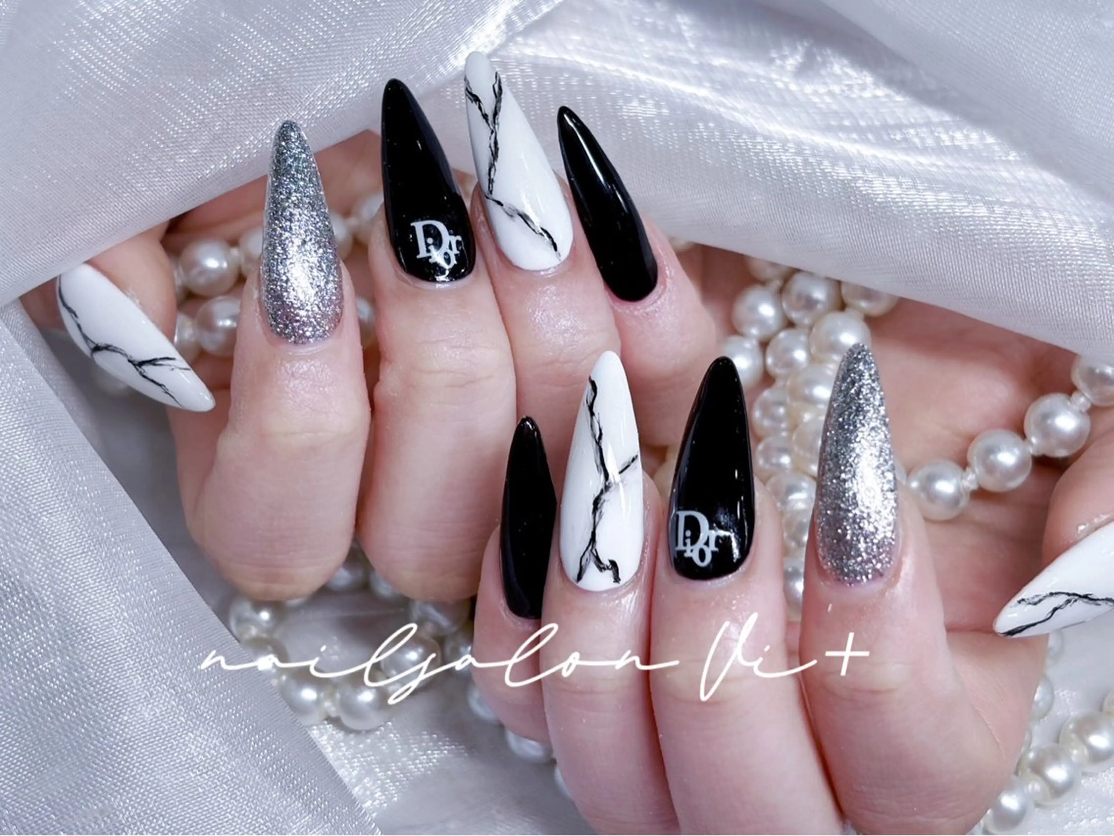 ネイル ハンドネイル ✨Nailsalon Vi+✨のネイルデザイン