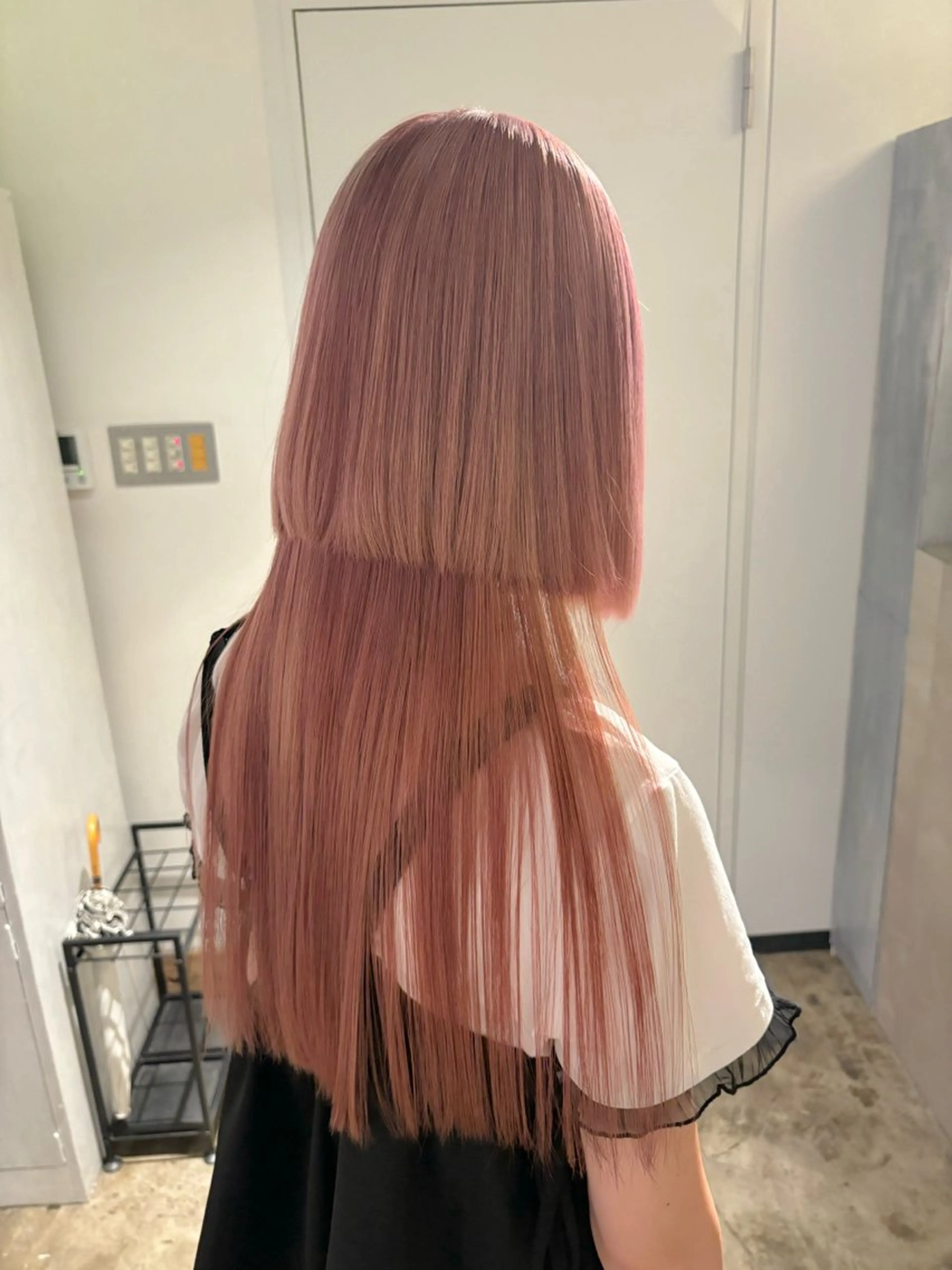 ロング カラー ブリーチ ケアブリーチ ダブルカラー ハイトーンカラー ピンクカラー 暖色カラー🍒 ケアブリーチ/akiのヘアスタイル