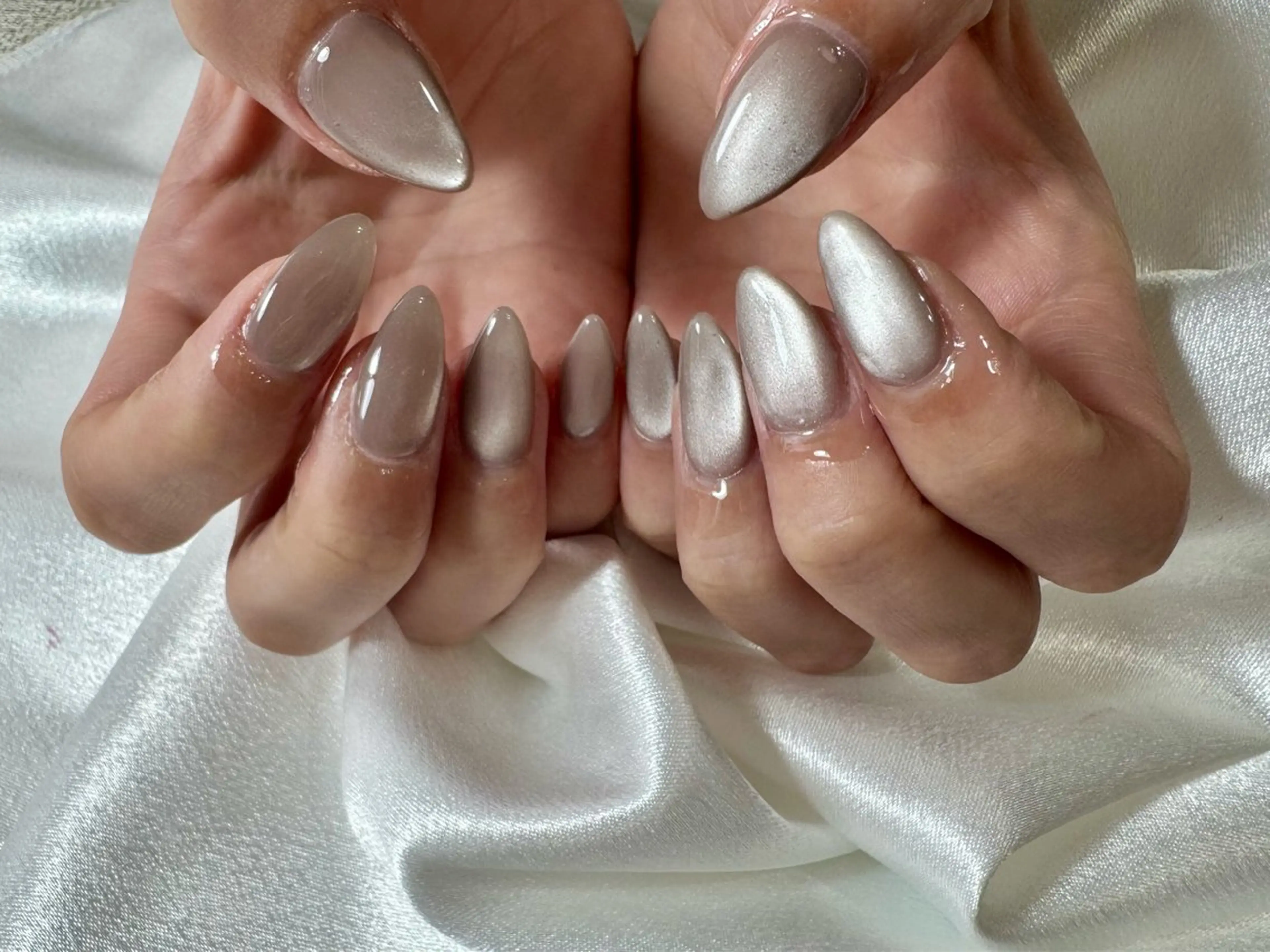 ネイル オーロラネイル 桜ネイル フラワーネイル フットネイル フレンチネイル ハンドネイル kikinail 溝の口のネイルデザイン