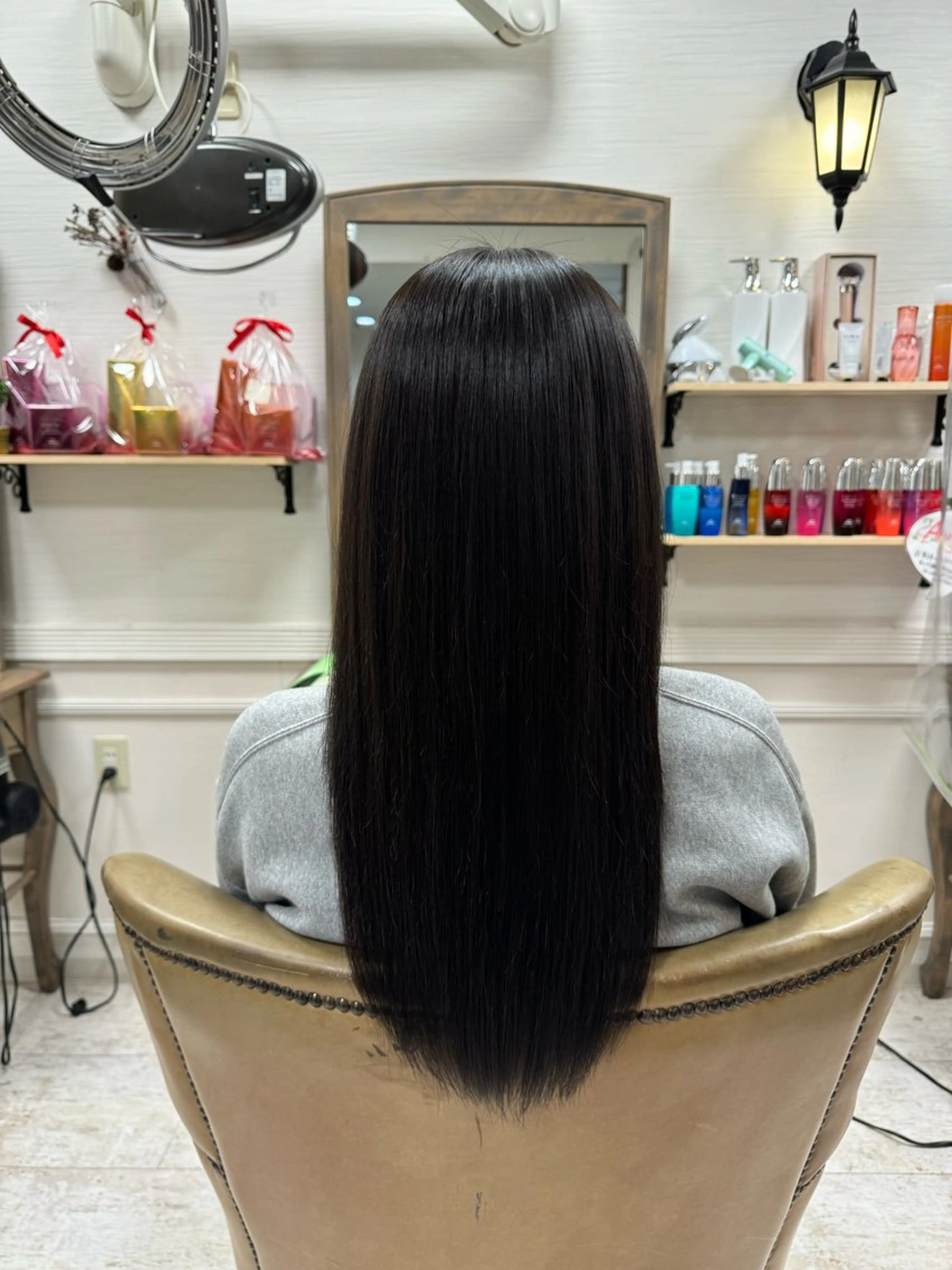 ロング カラー 鶴田 琴美のヘアスタイル