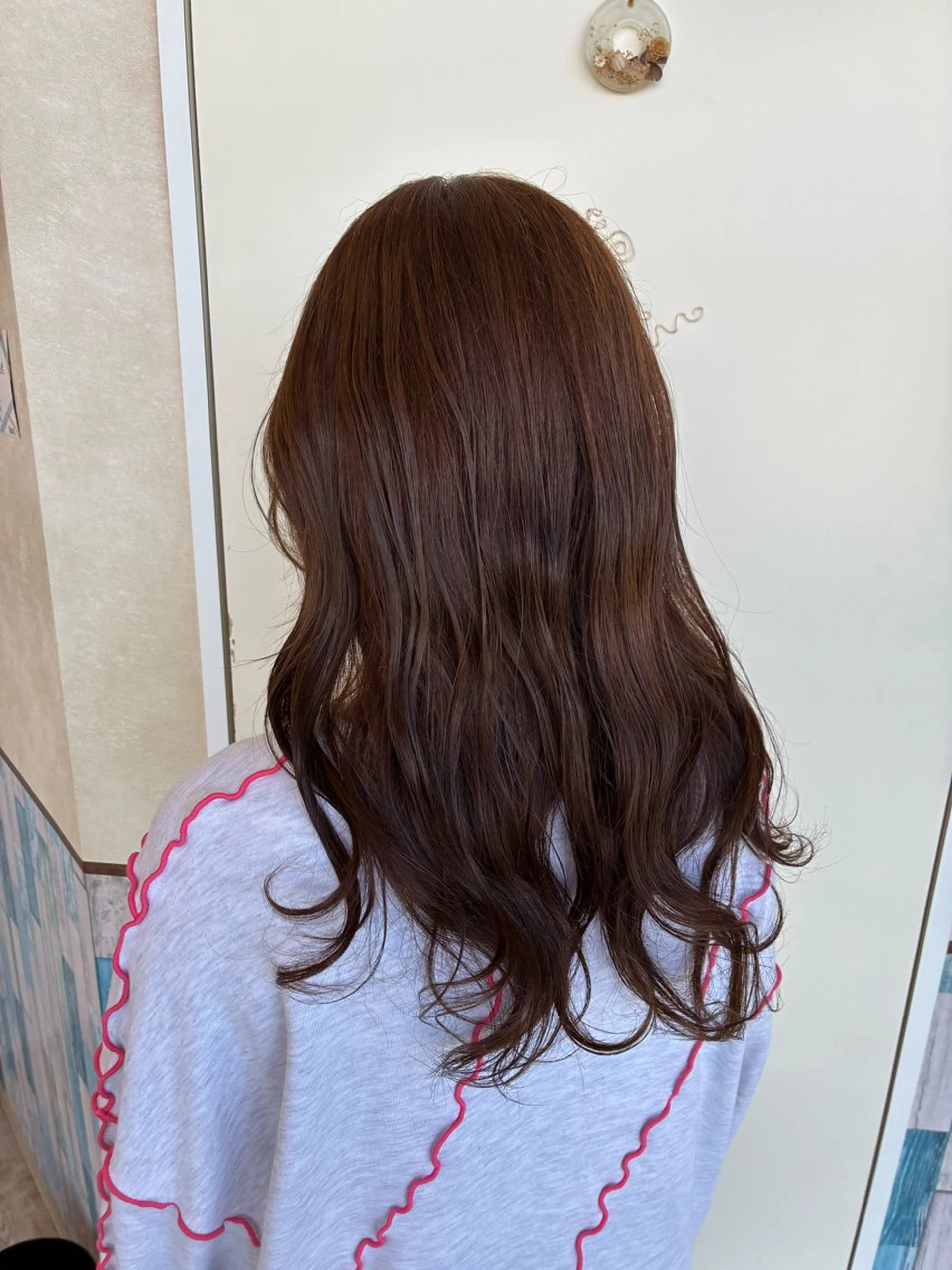 ロング カラー 齋藤 多美のヘアスタイル