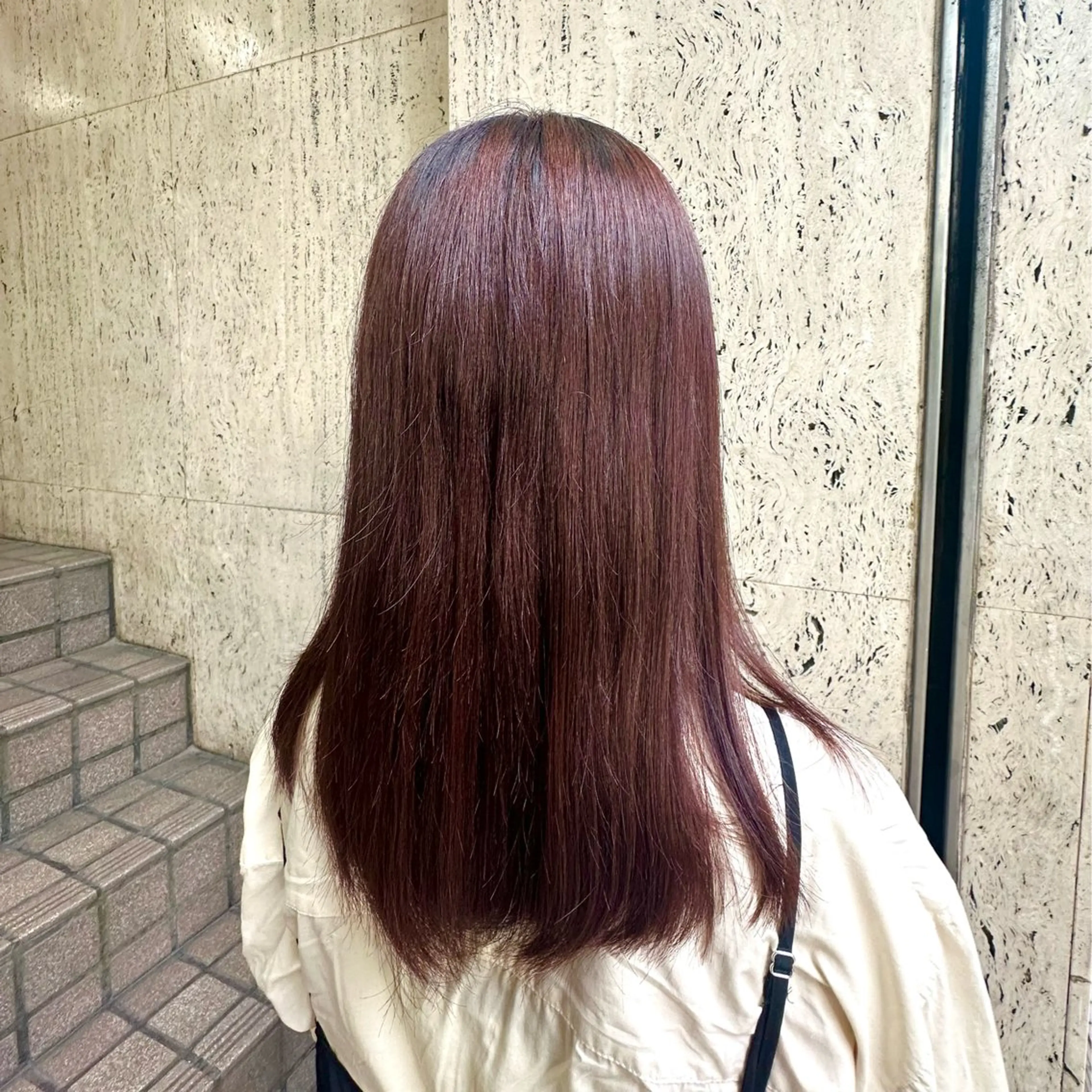 ロング カラー ブリーチ ブラウンカラー ブリーチなしカラー ピンクカラー ピンクブラウン 田中 汰知のヘアスタイル