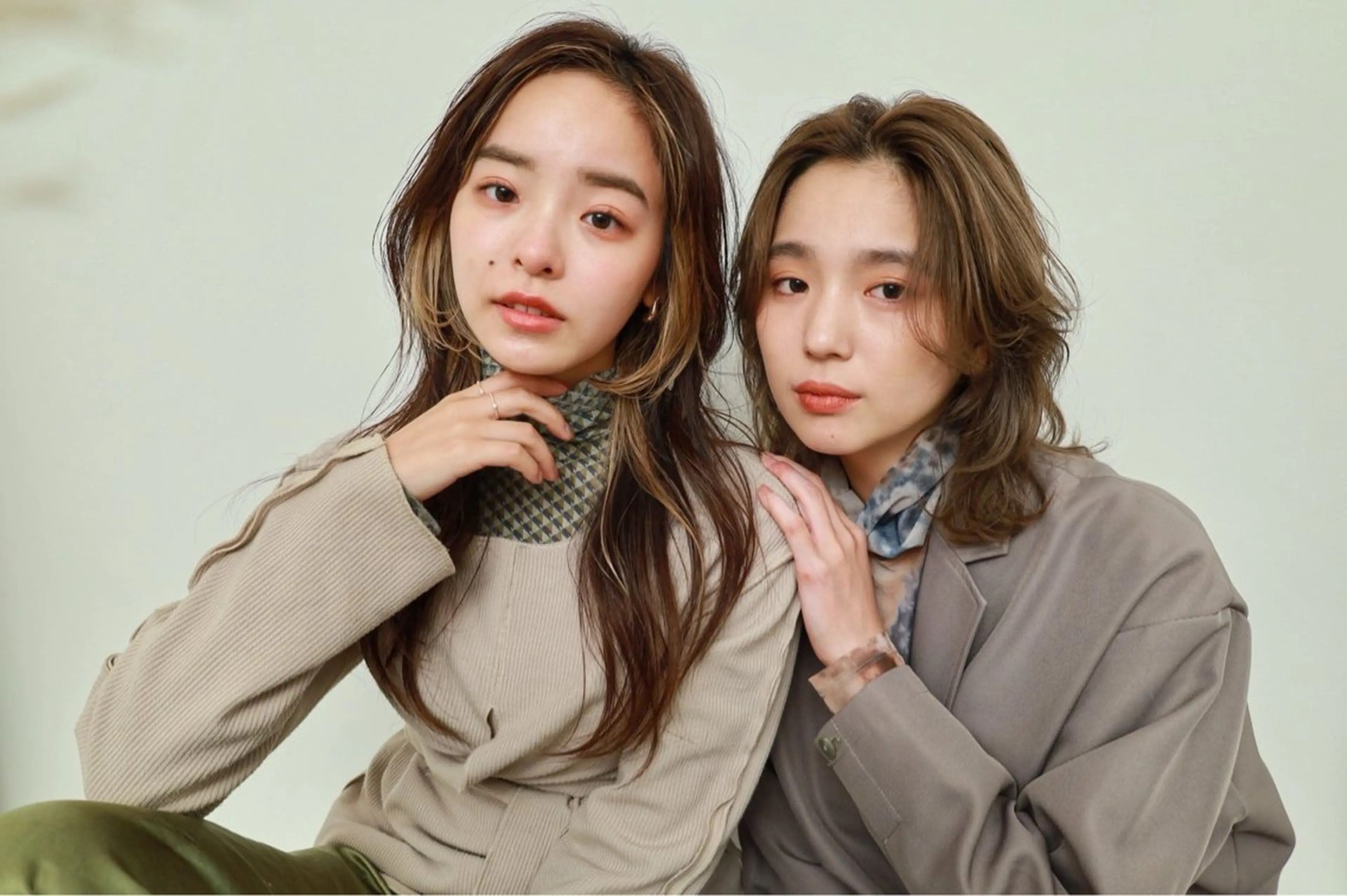 ロング カラー ヘアカラー トリートメント 🖤顔まわり 盛れヘア⟡アズサ🖤のヘアスタイル