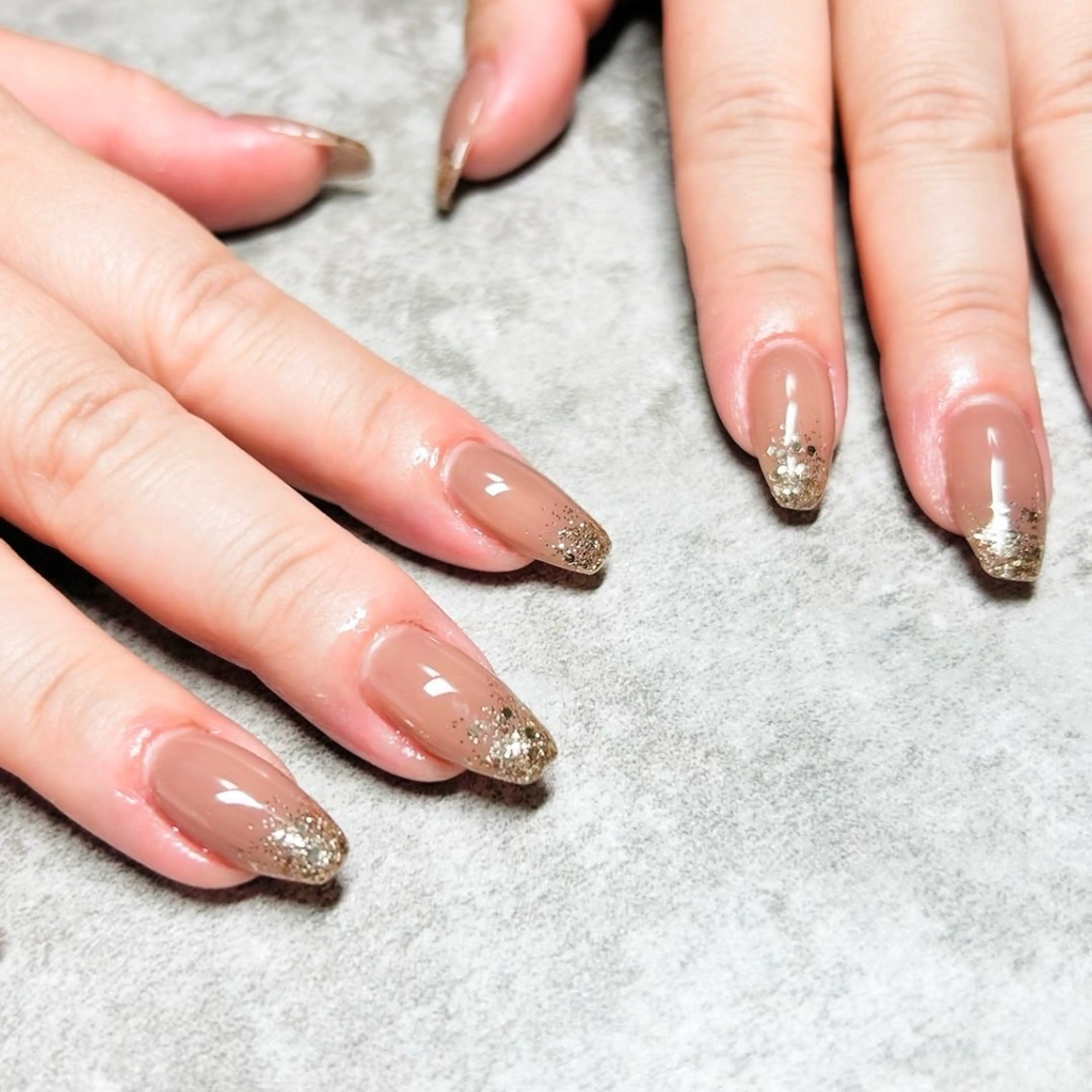 ネイル アートネイル オーロラネイル カジュアル フラッシュネイル フットネイル ハンドネイル ハンドケア Nanala. LUNAのネイルデザイン