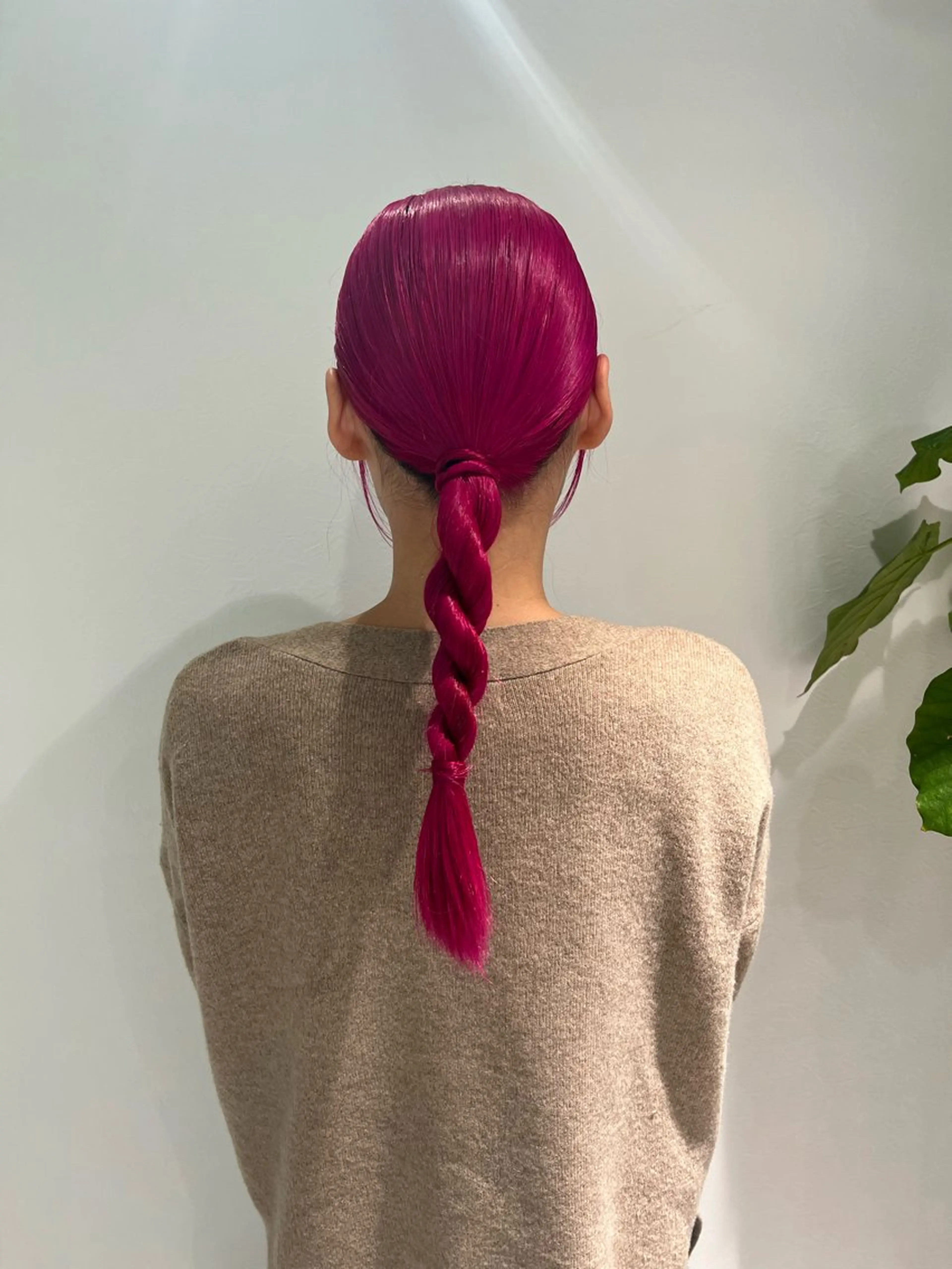 セミロング カラー ヘアアレンジ ピンクカラー 「sumi」 AMIのヘアスタイル