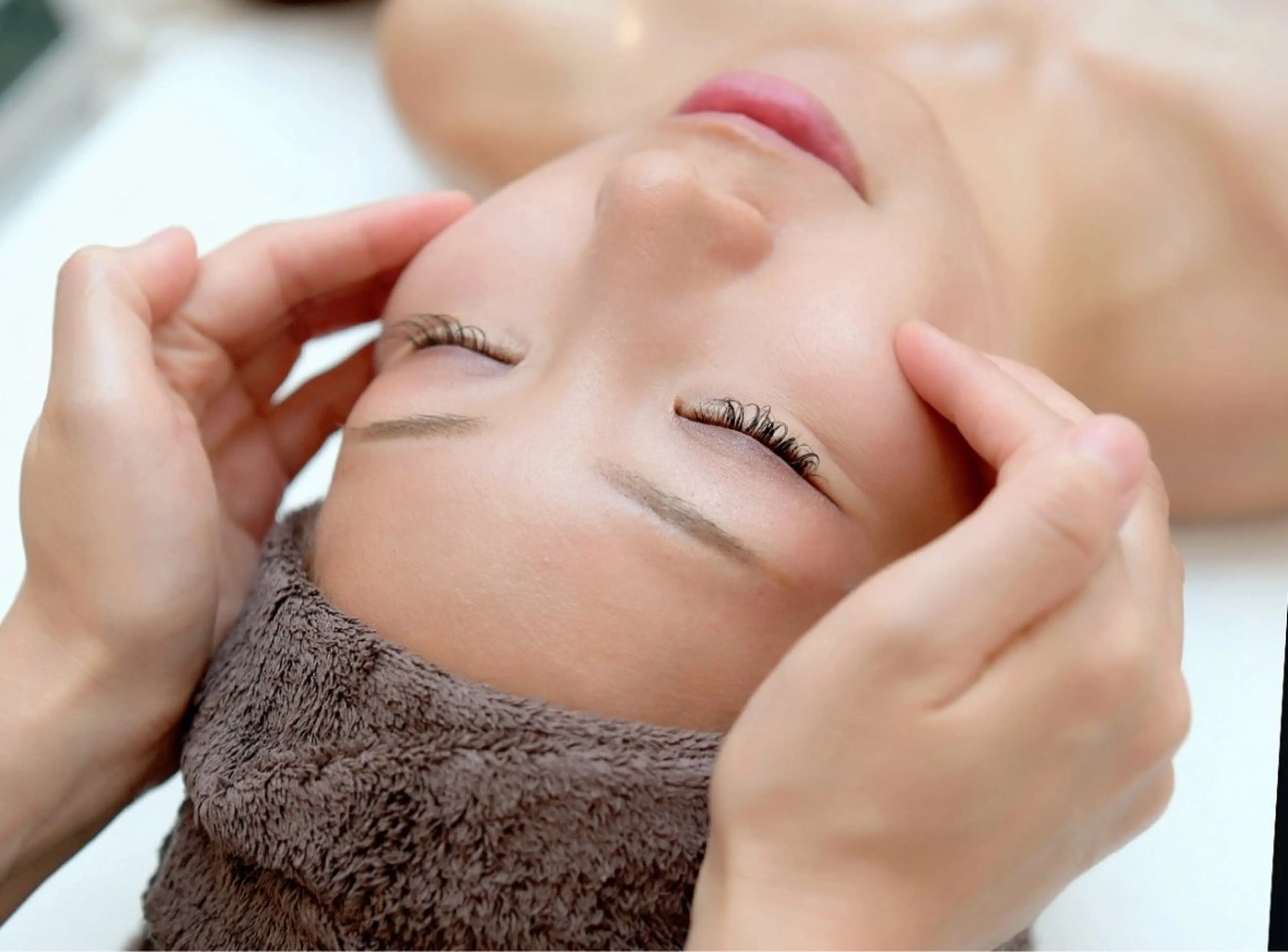 【むくみケア】上半身コルギ＋小顔矯正コルギ　60minの写真