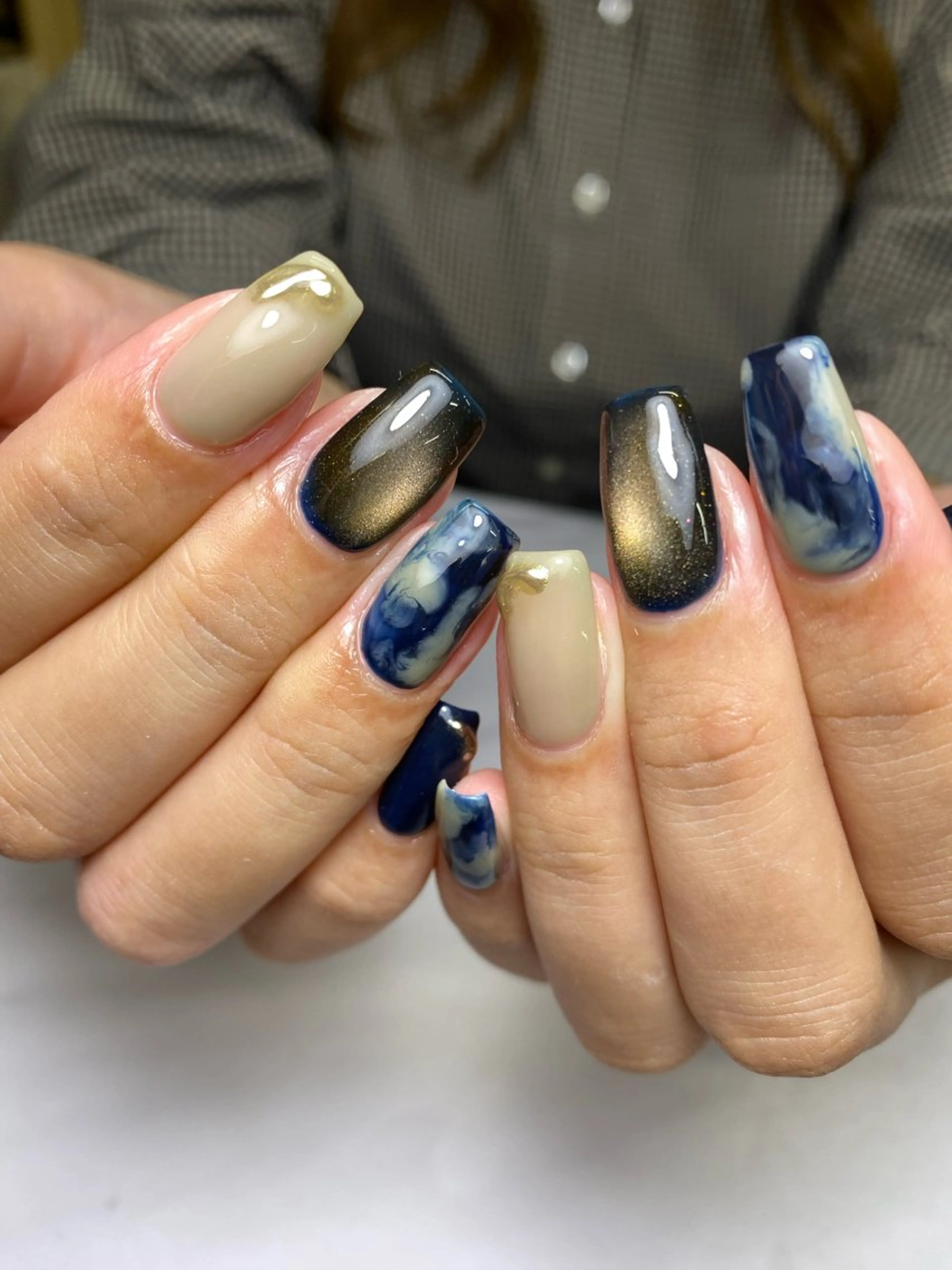 ネイル 成人式 フレンチネイル ジェルネイル ガーリー マグネットネイル ハンドネイル 草加ニュアンスネイル 🌚hersのネイルデザイン