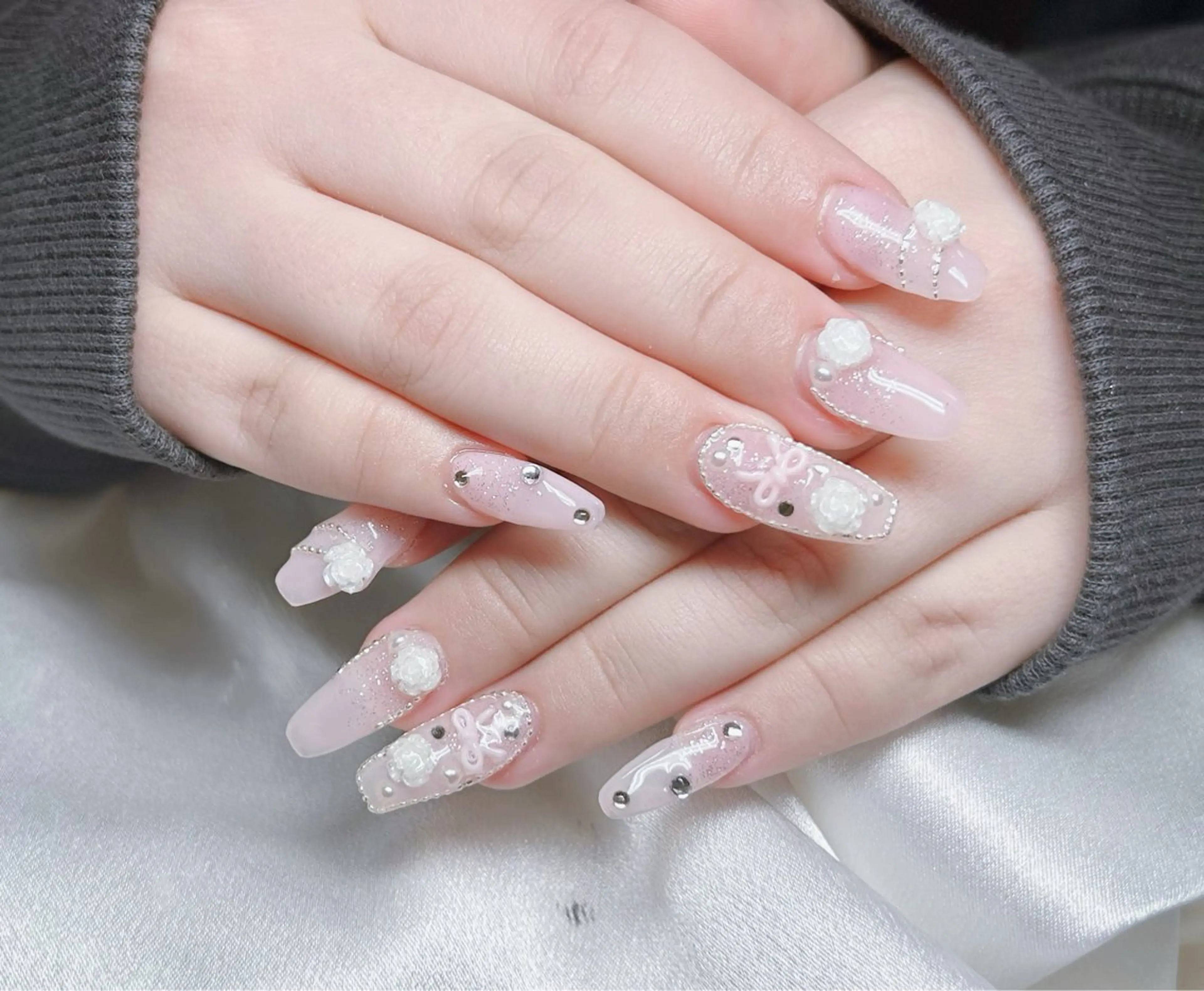 ネイル コウ ヨウのネイルデザイン