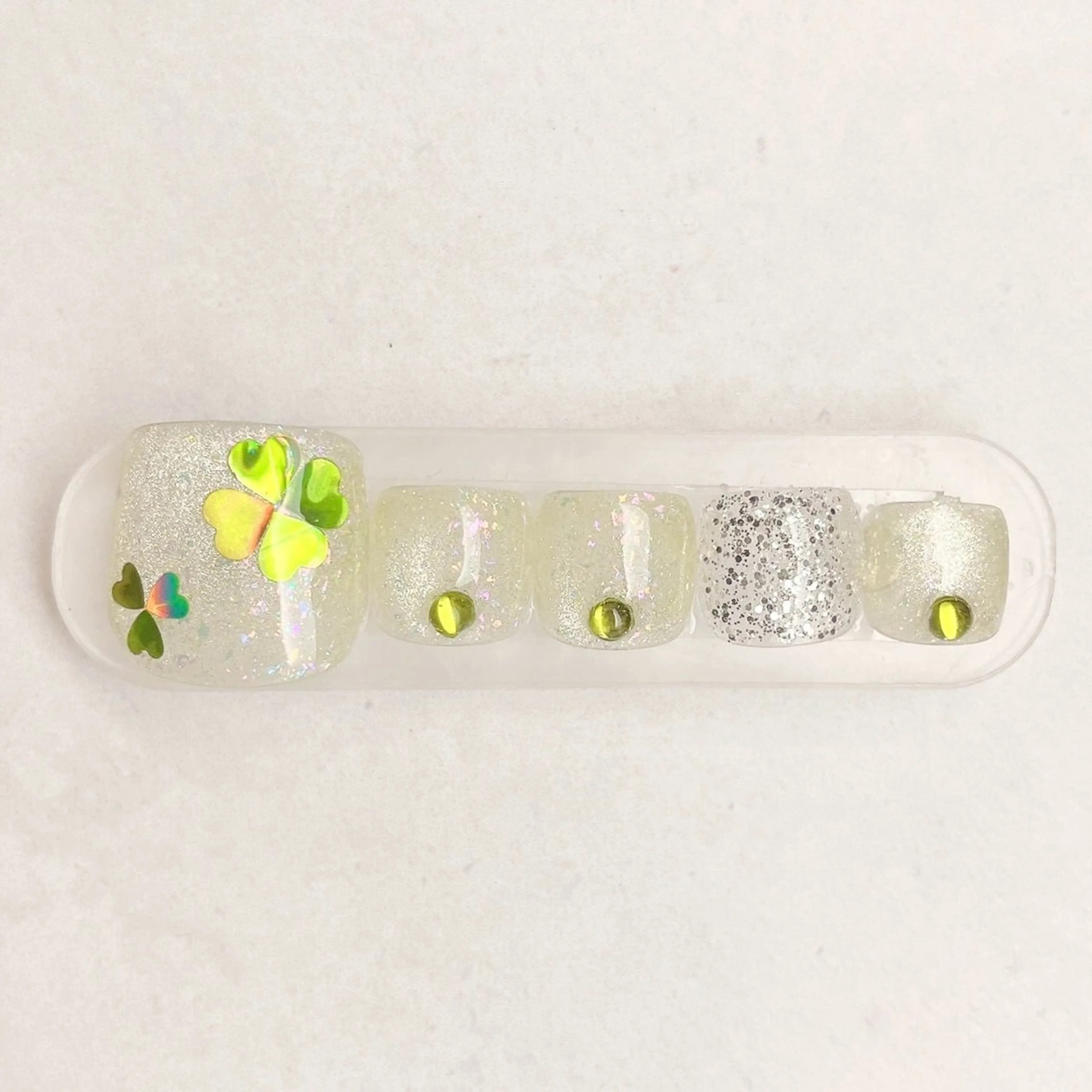 ネイル Tiary Nail ♡minako♡のネイルデザイン