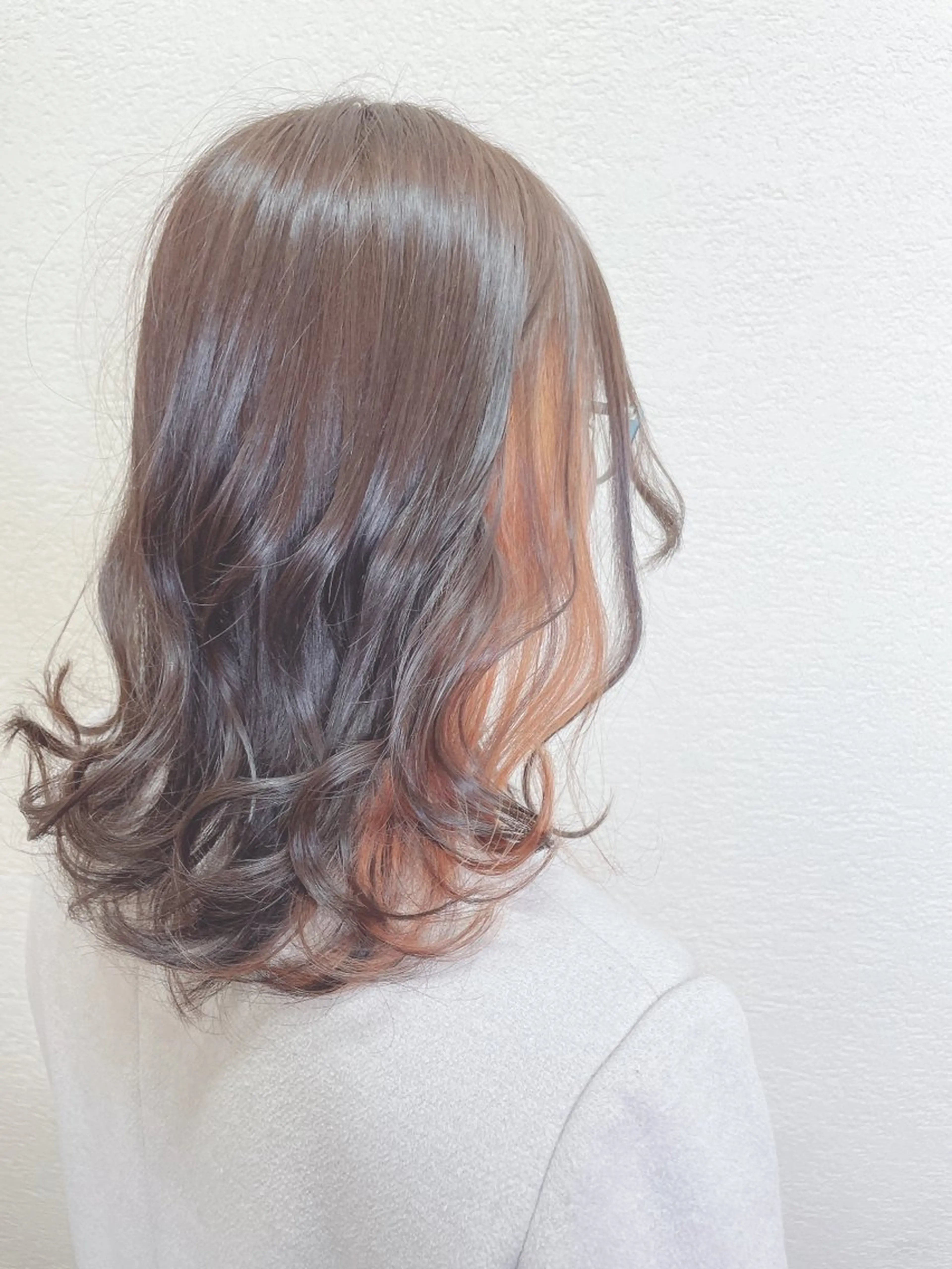 セミロング カラー オレンジ カット ヘアカラー ❣️モードケイズ塚口 和田一将のヘアスタイル
