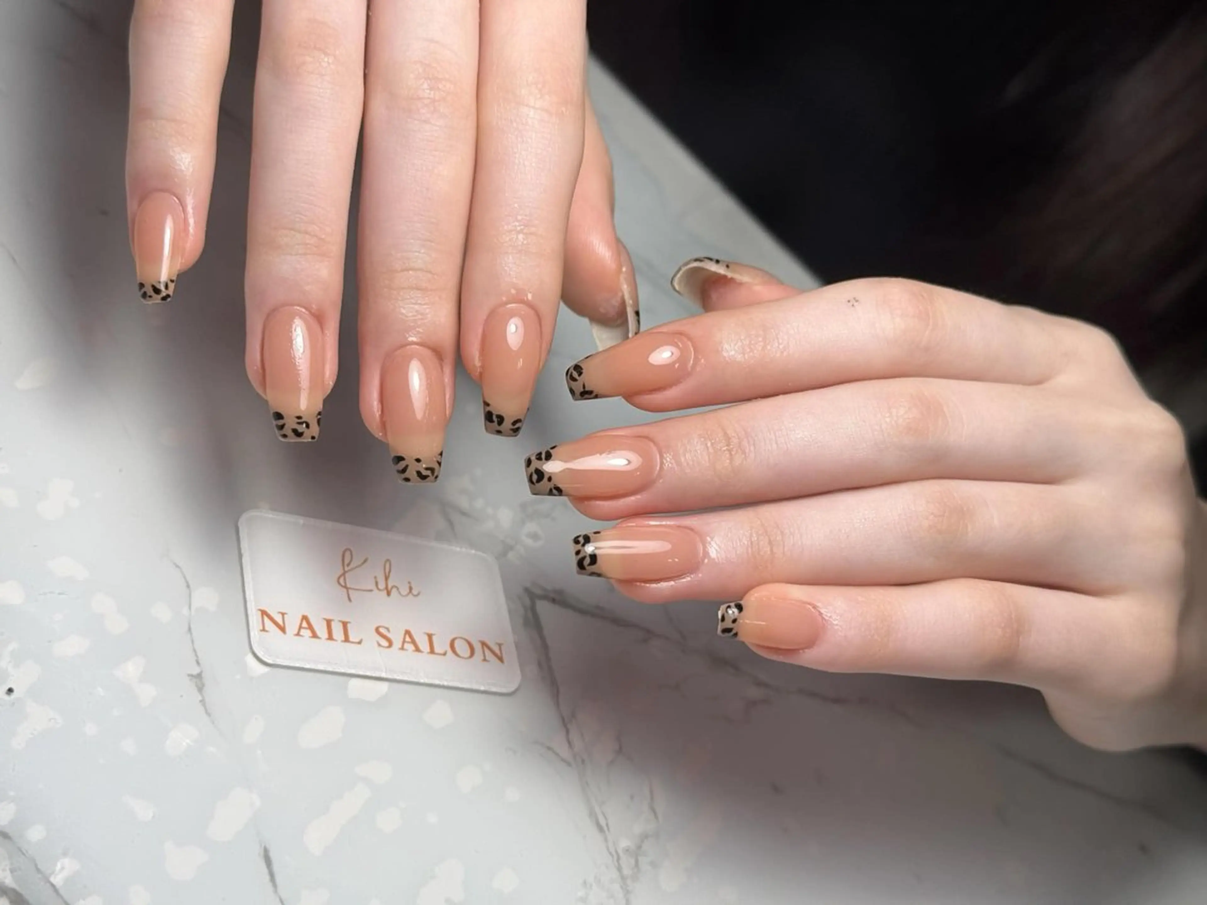 ネイル アートネイル フレンチネイル ジェルネイル グラデーション 韓国ネイル ハンドネイル ハンドケア さくら💮💮 【オフ無料】のネイルデザイン