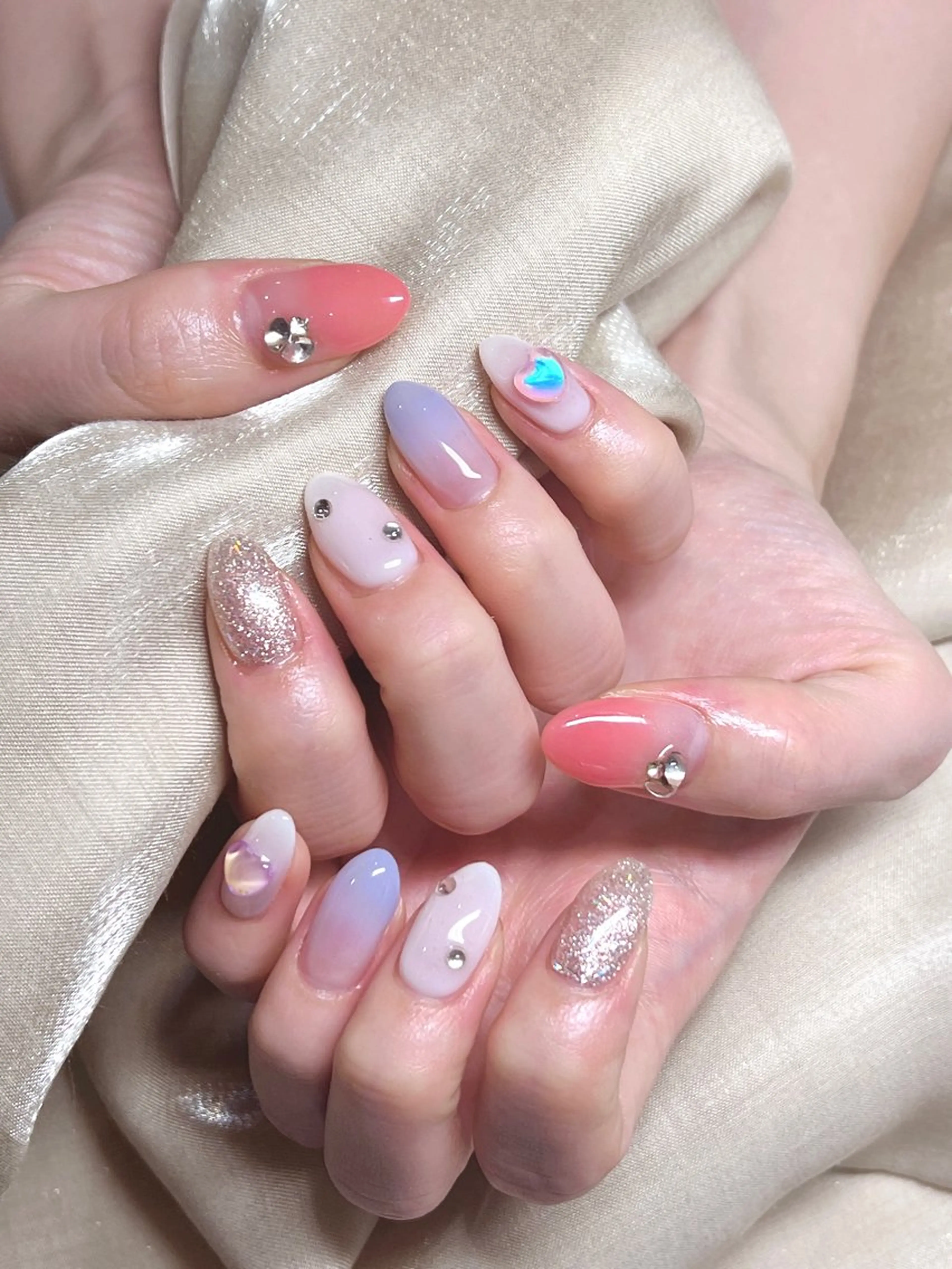 ネイル ハンドネイル ハンドケア Rarity ネイルサロンのネイルデザイン