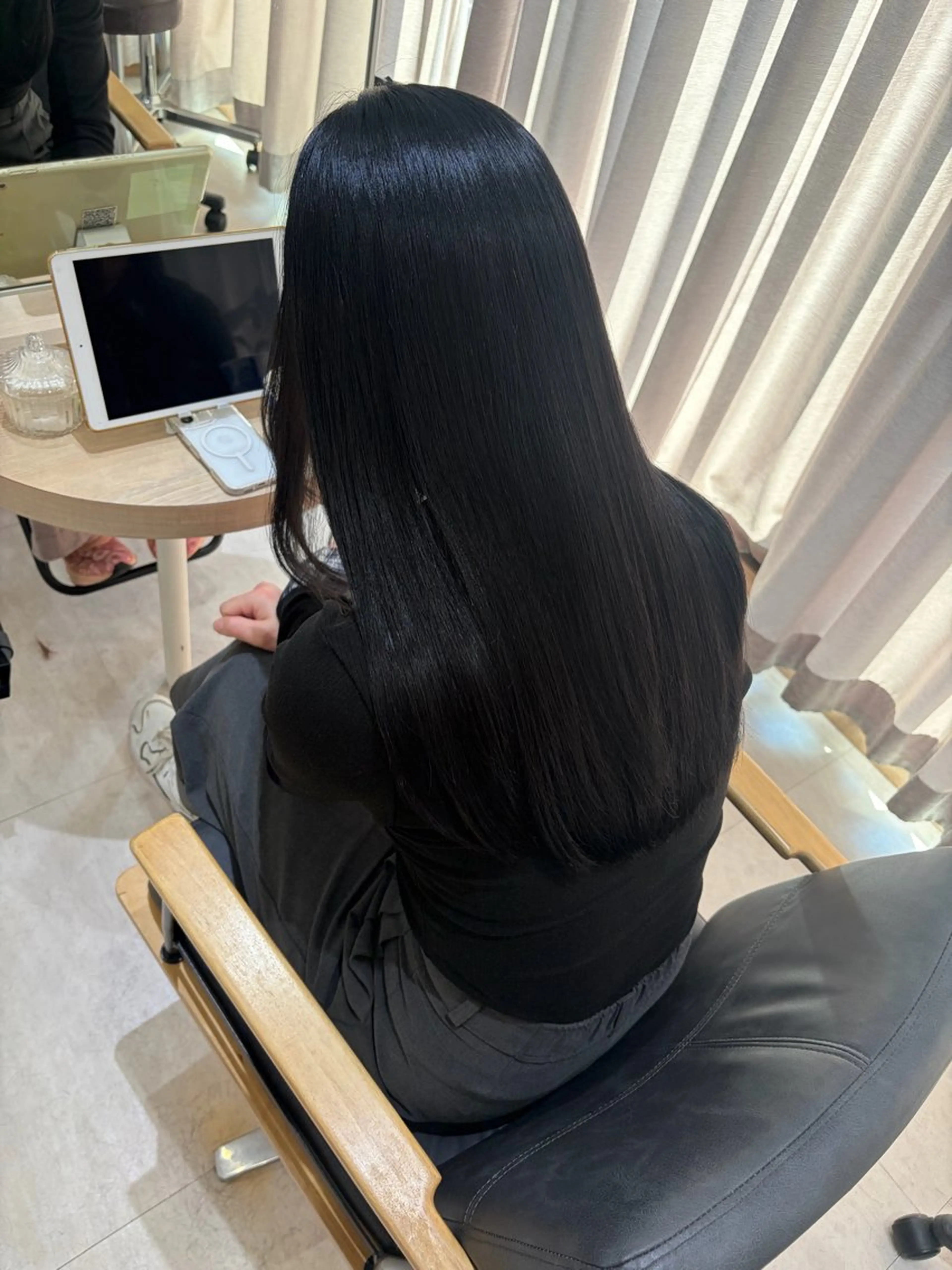 ミディアム カラー Asumi 髪質改善/美髪/艶髪のヘアスタイル