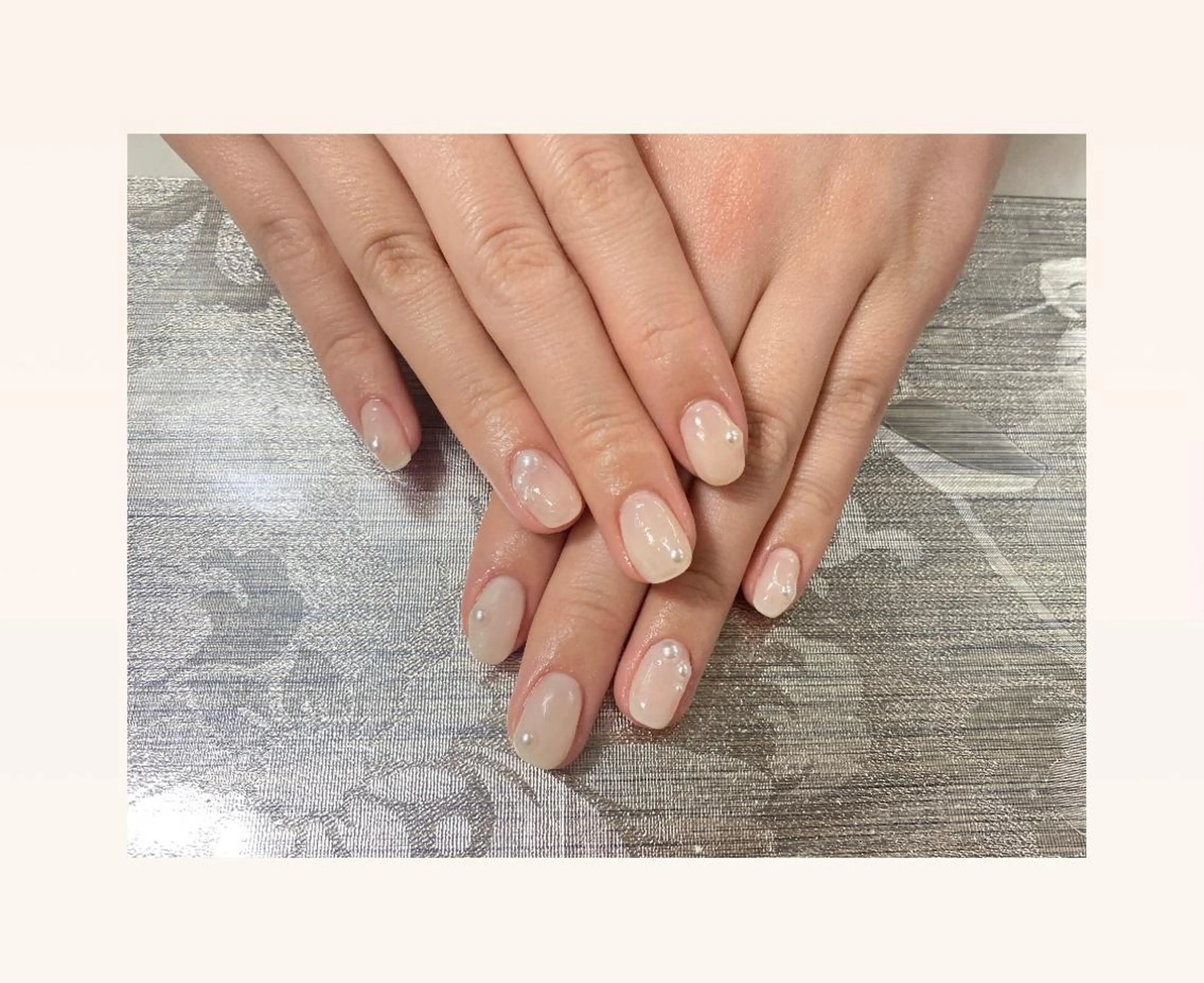 ネイル ハンドネイル I-nailロング /ワンホン/キラキラのネイルデザイン