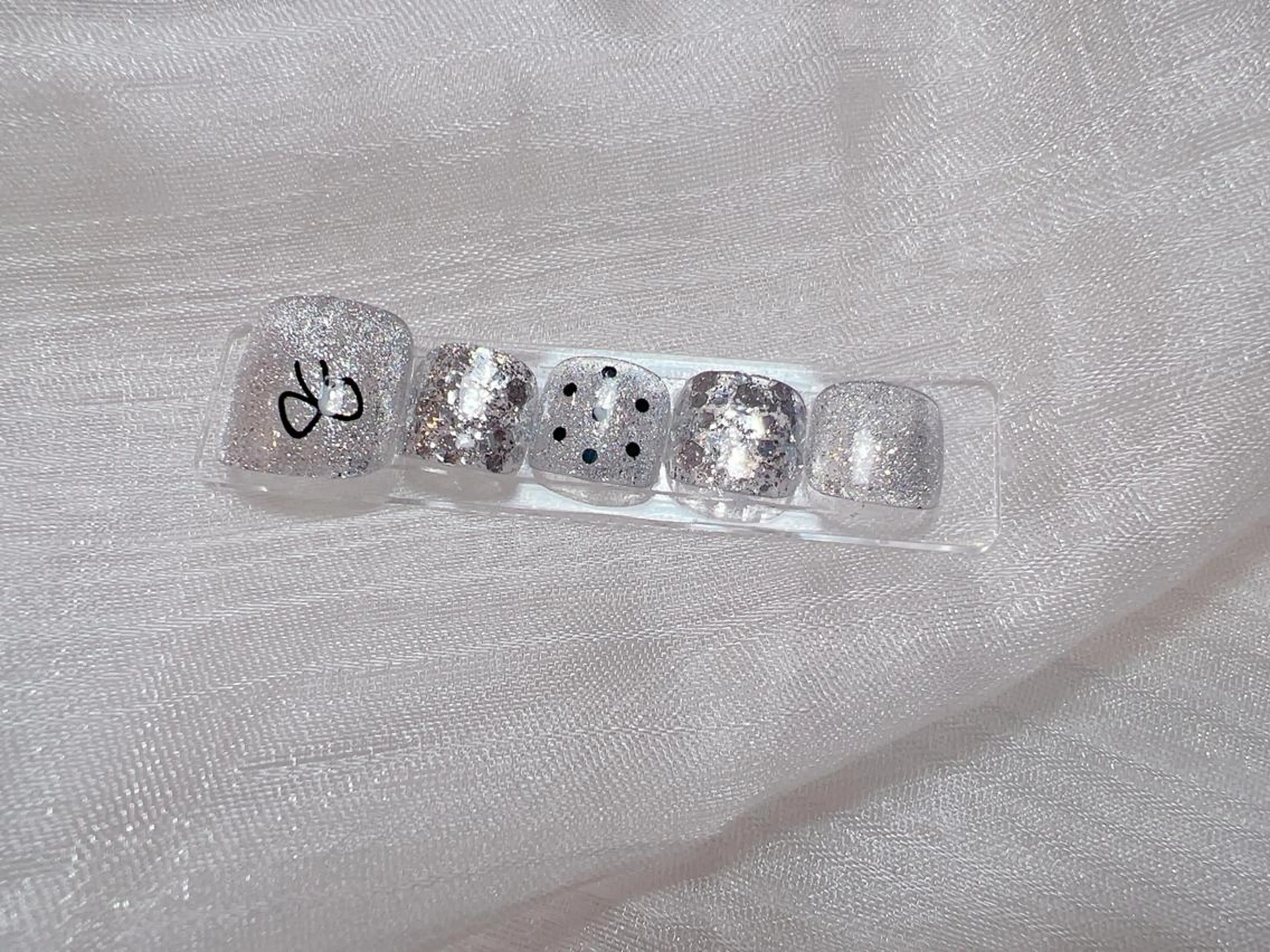 ネイル フットネイル 桃山 莉緒のネイルデザイン