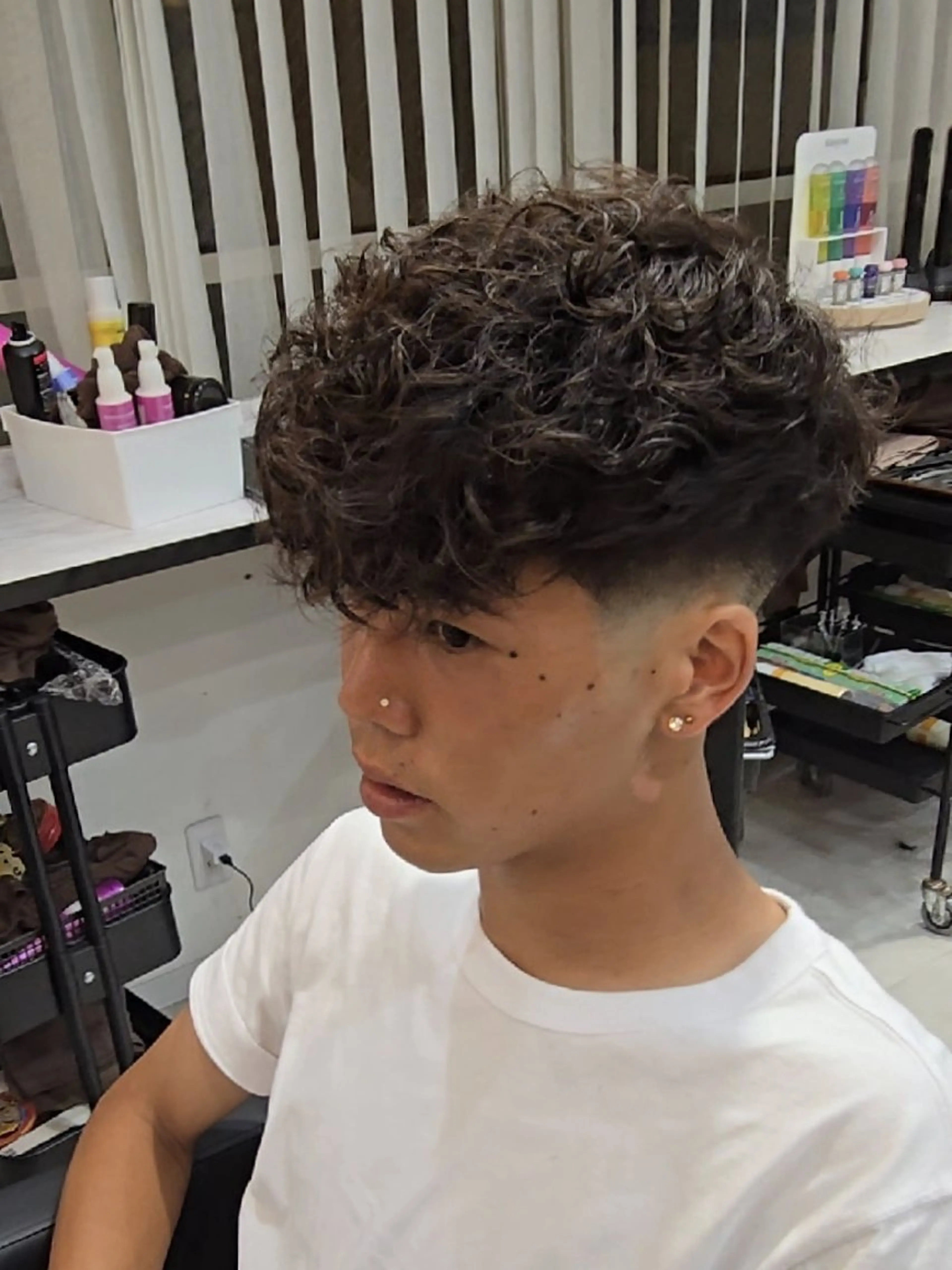 メンズ ミディアム パーマ スペインカール カット パーマ ヘアセット LEN名古屋/パーマ 海外ヘア/メンズ特化のヘアスタイル