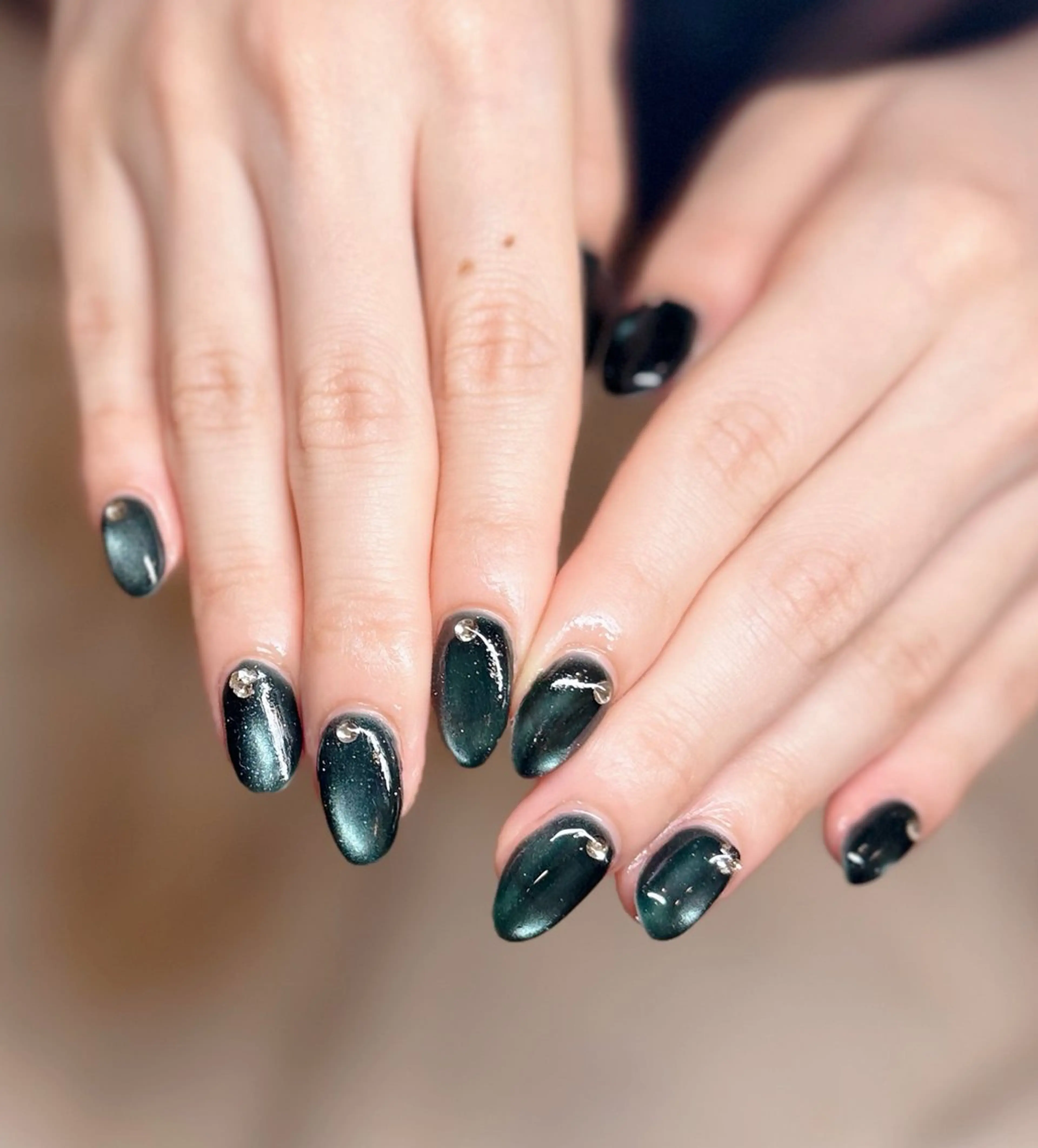 ネイル ジェルネイル グリーン マグネットネイル メンズネイル ハンドネイル MIMnail メンズネイリストのネイルデザイン