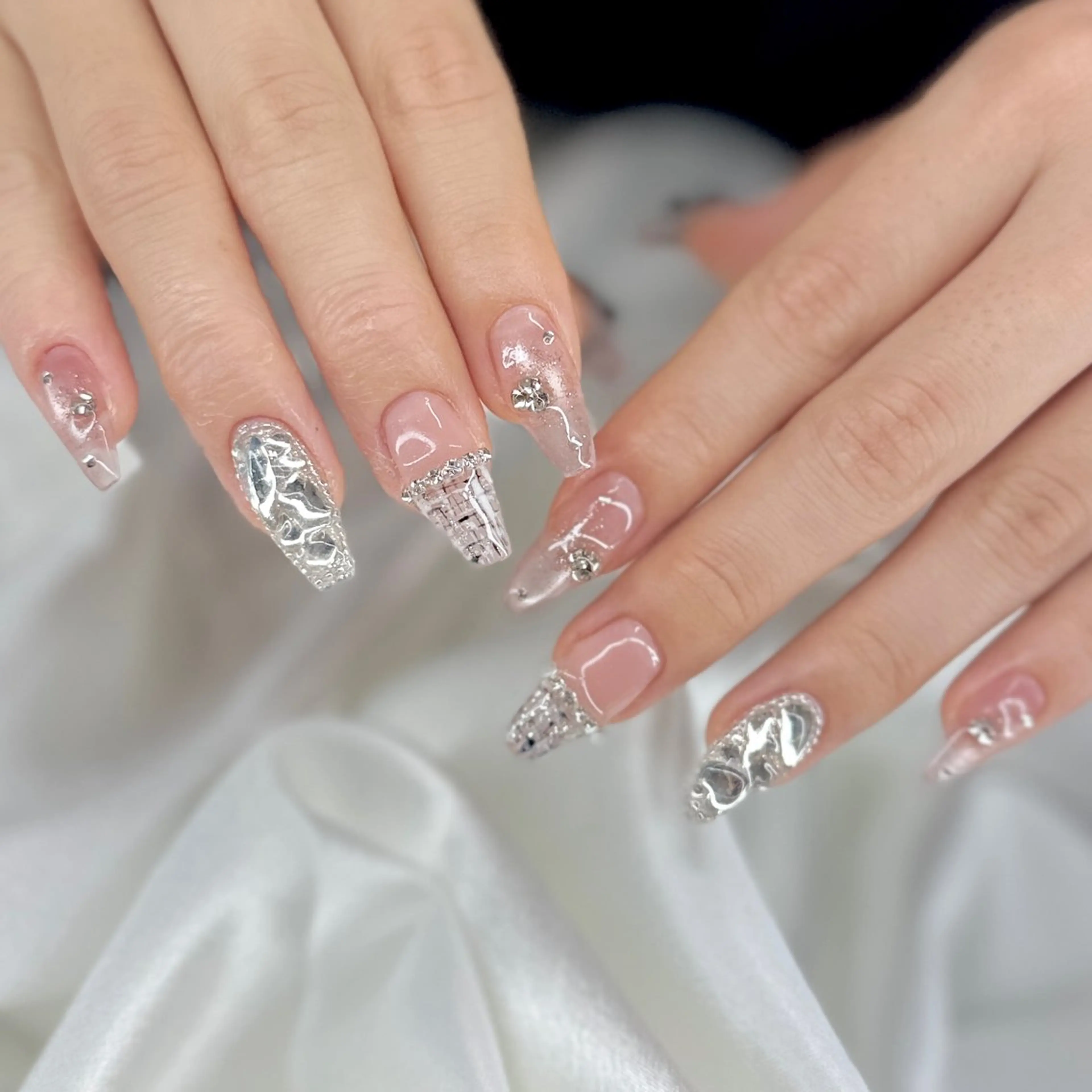 ▪️オフあり▪️長さだし人気No2🫧10本長さだし➕持ち込みデザイン🤍(新規ジェルオフ無料)の写真