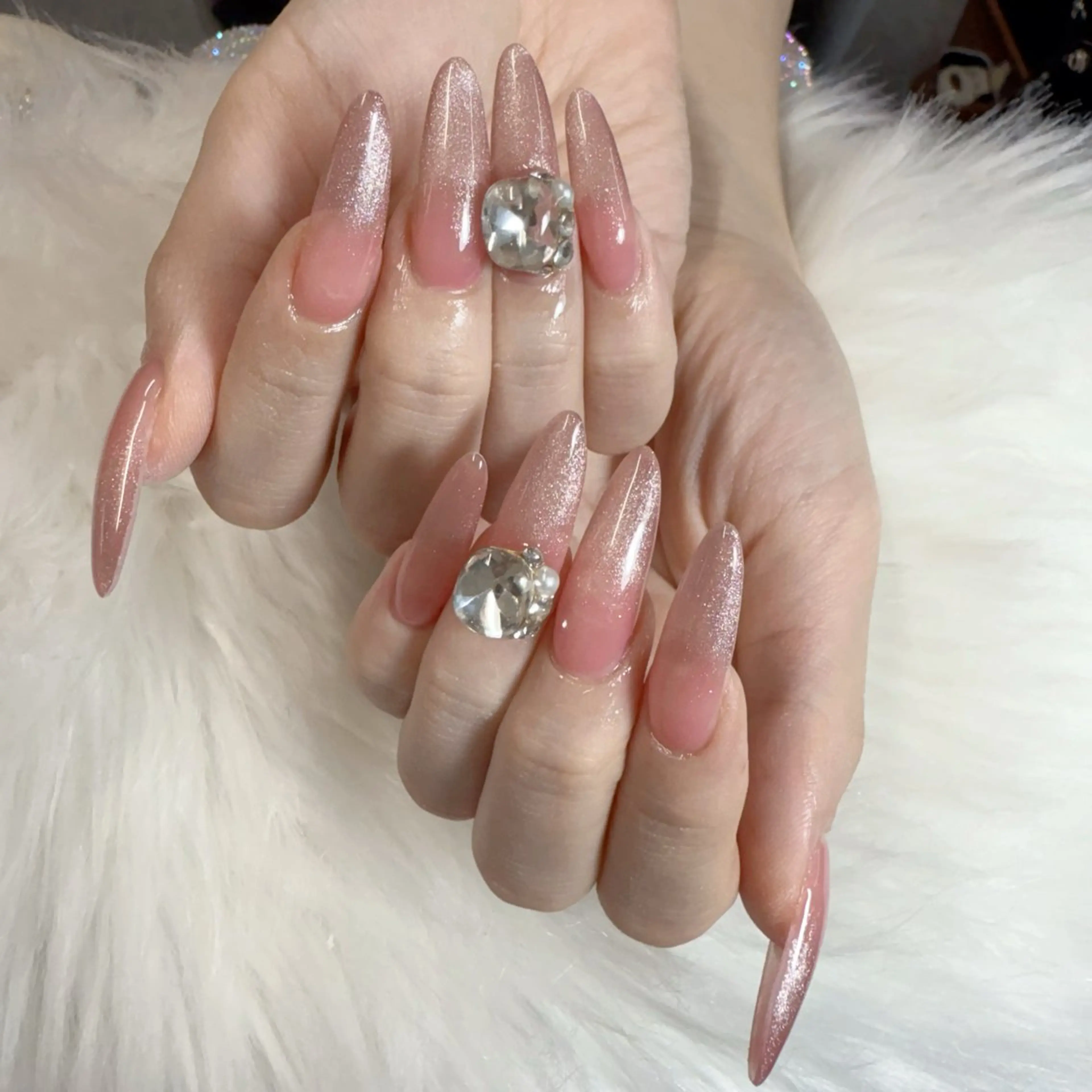 ネイル ハンドネイル 🎀nana🫧 ワンホンネイル🎀のネイルデザイン