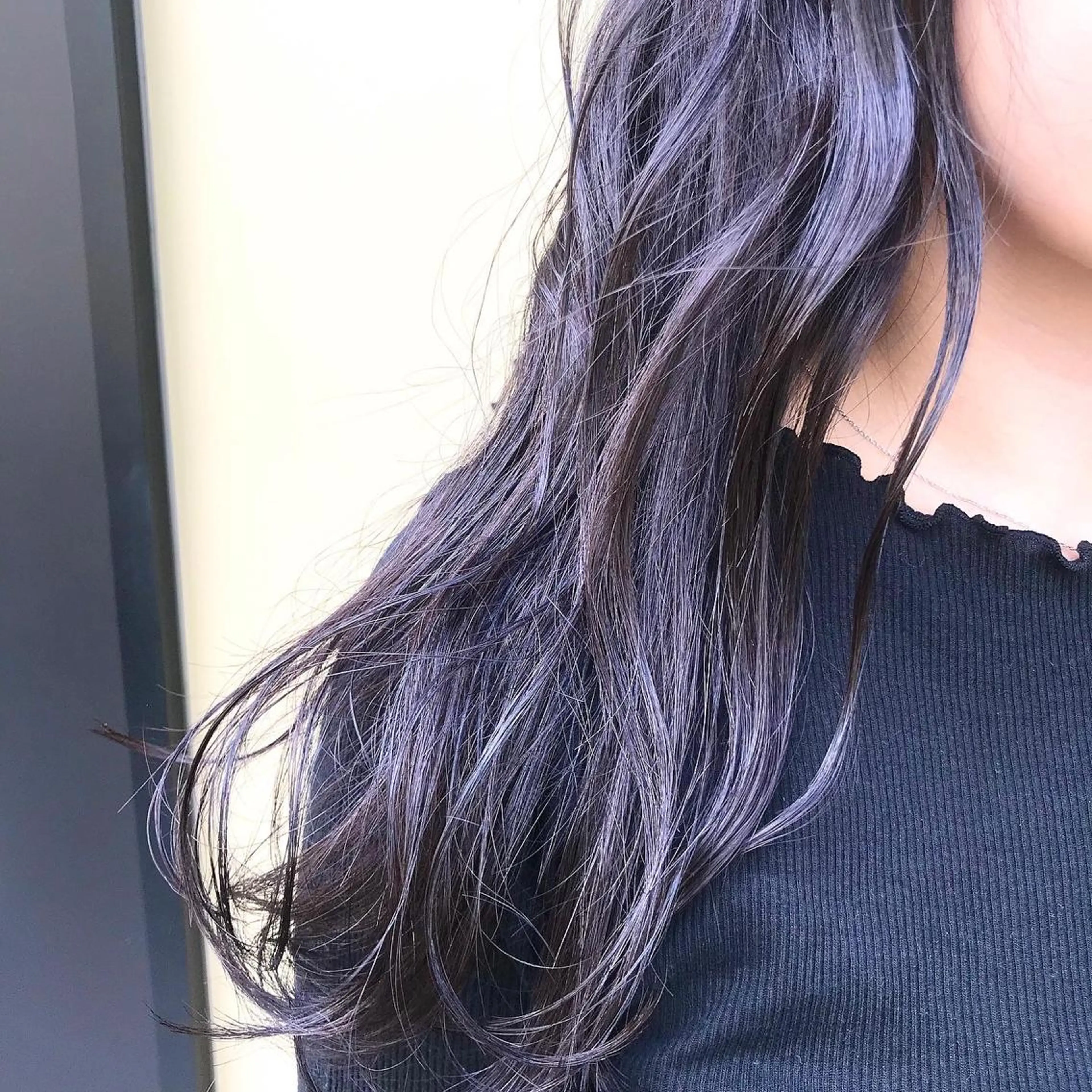 ロング スナコザワ レナのヘアスタイル