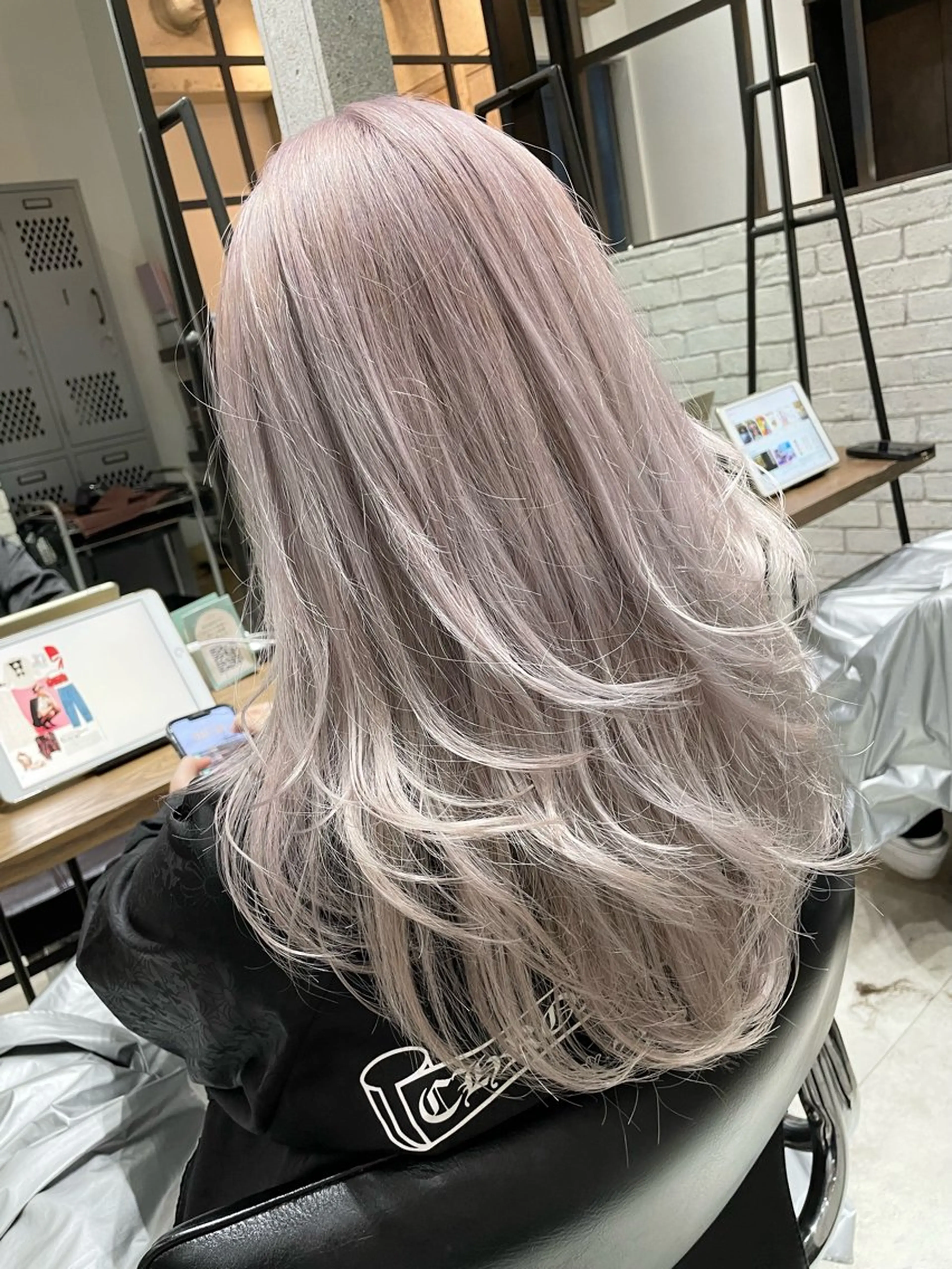 ロング カラー パーマ ヘアアレンジ ラベンダーカラー ヘアカラー バレイヤージュ/ 髪質改善/渡邉悟🌱のヘアスタイル