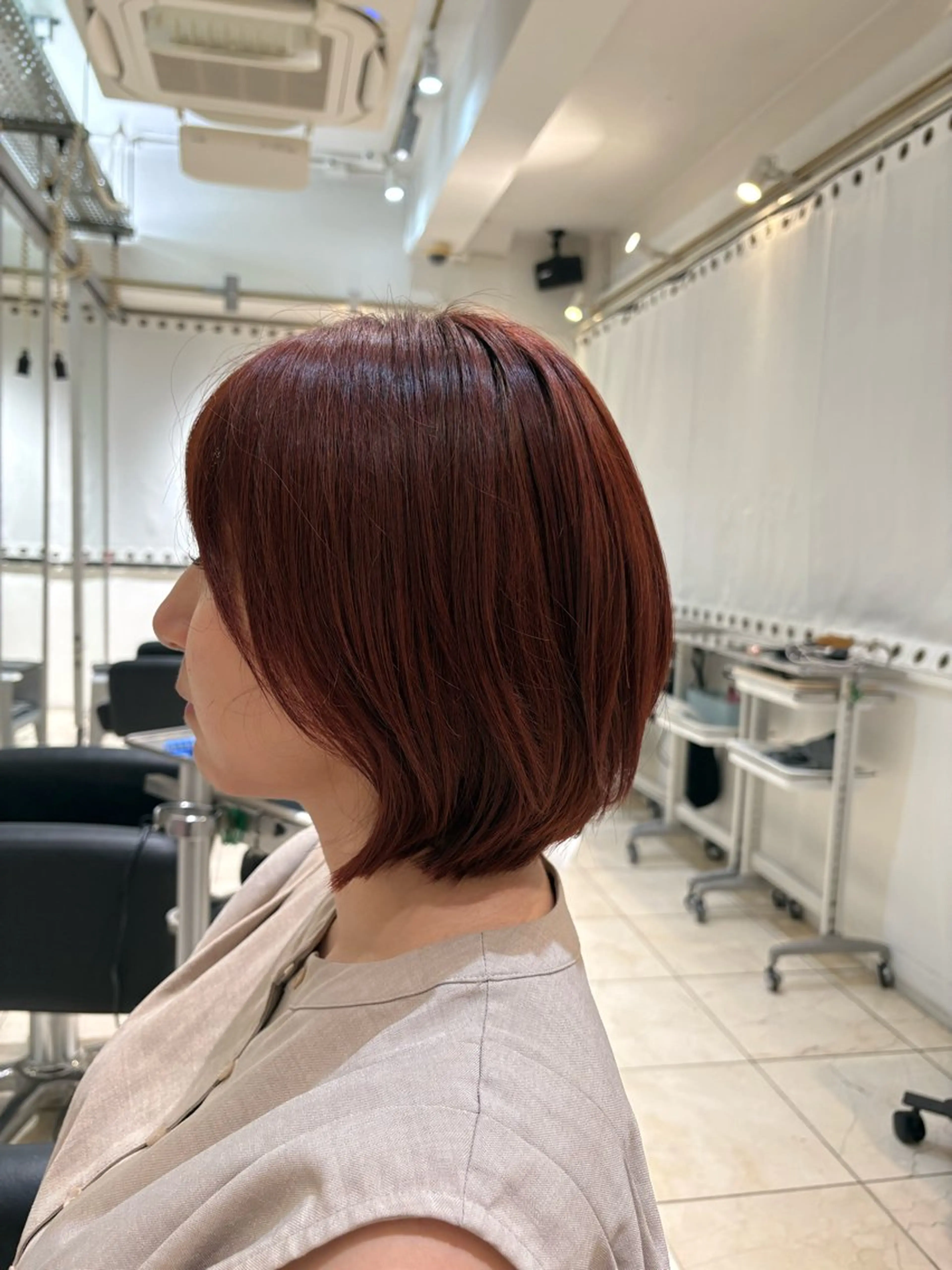 ミディアム カラー ボブ ショートカット/ カラーARAI🫧のヘアスタイル